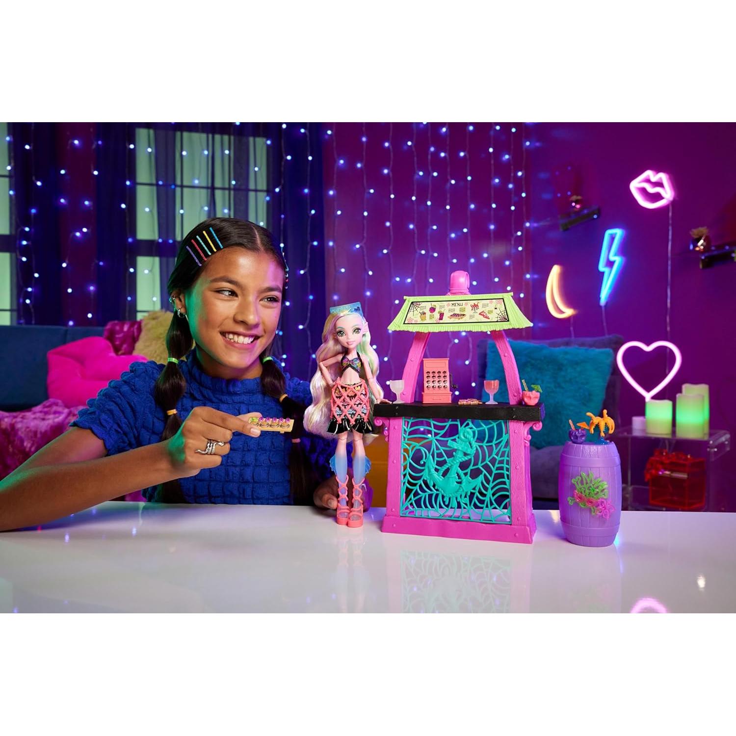 Muñeca Lagoona Blue Monster High con Snack Shack y Accesorios