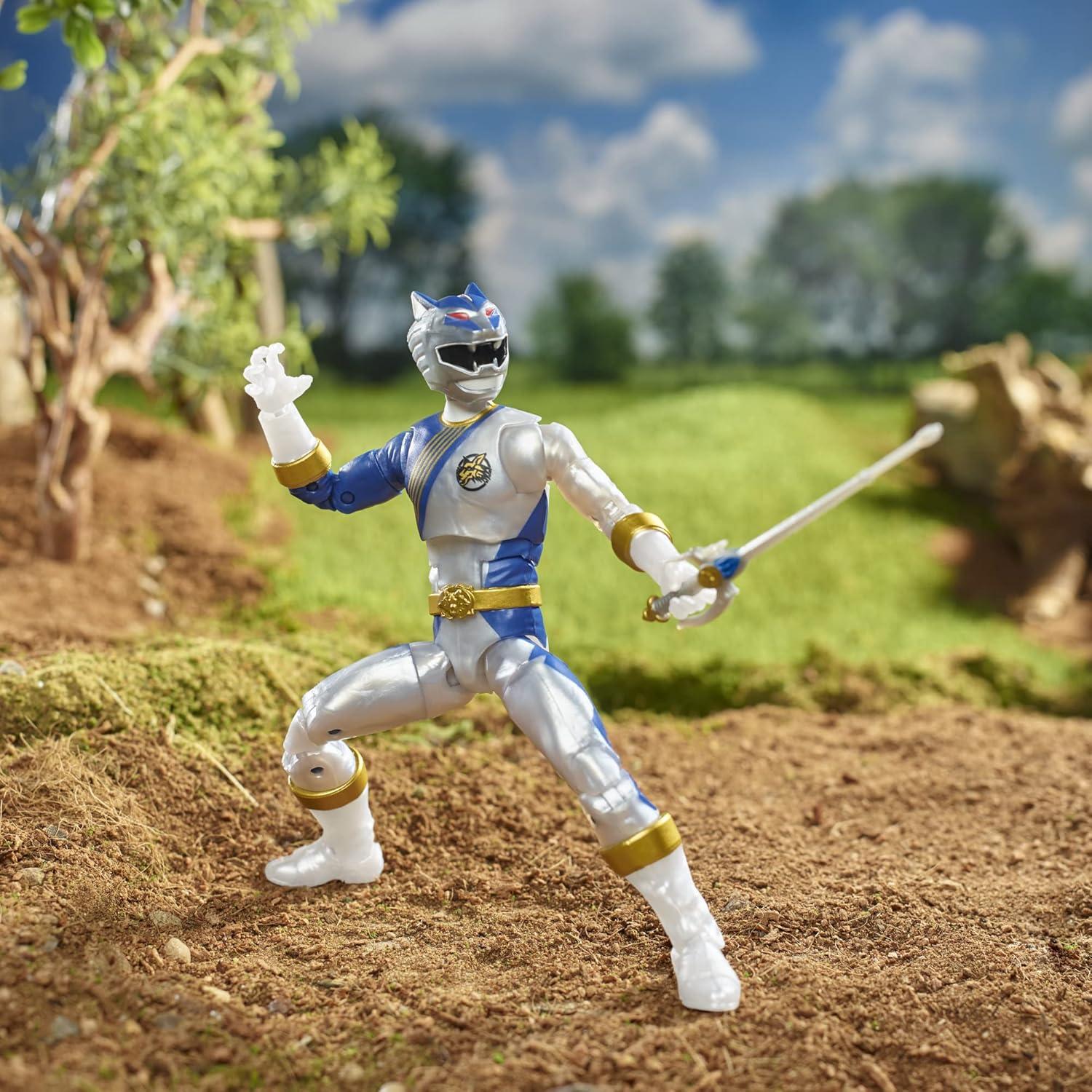 Figura de acción Power Rangers Hasbro Wild Force Lunar Wolf 15 cm