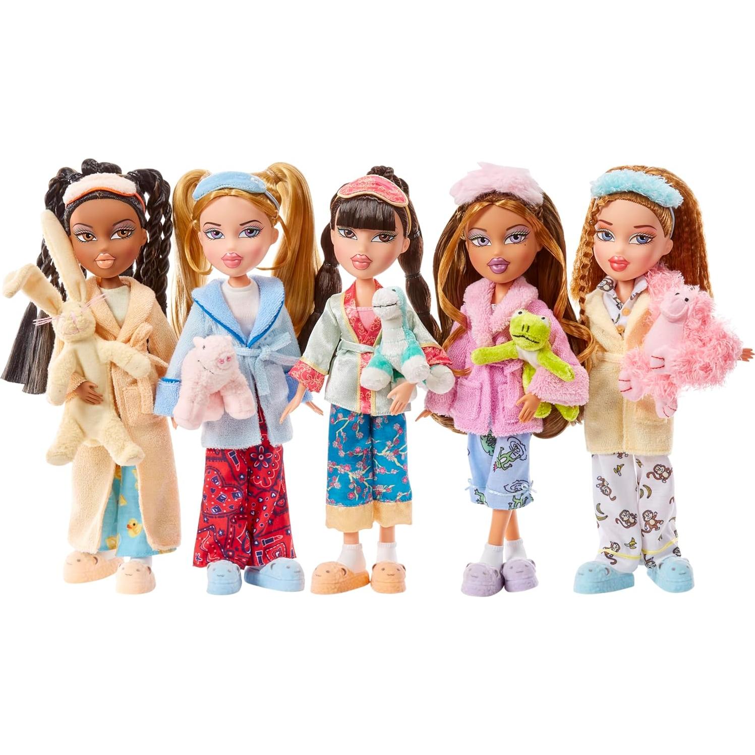 Muñeca Bratz Cloe Fiesta de Sueños con 2 Pijamas y Accesorios