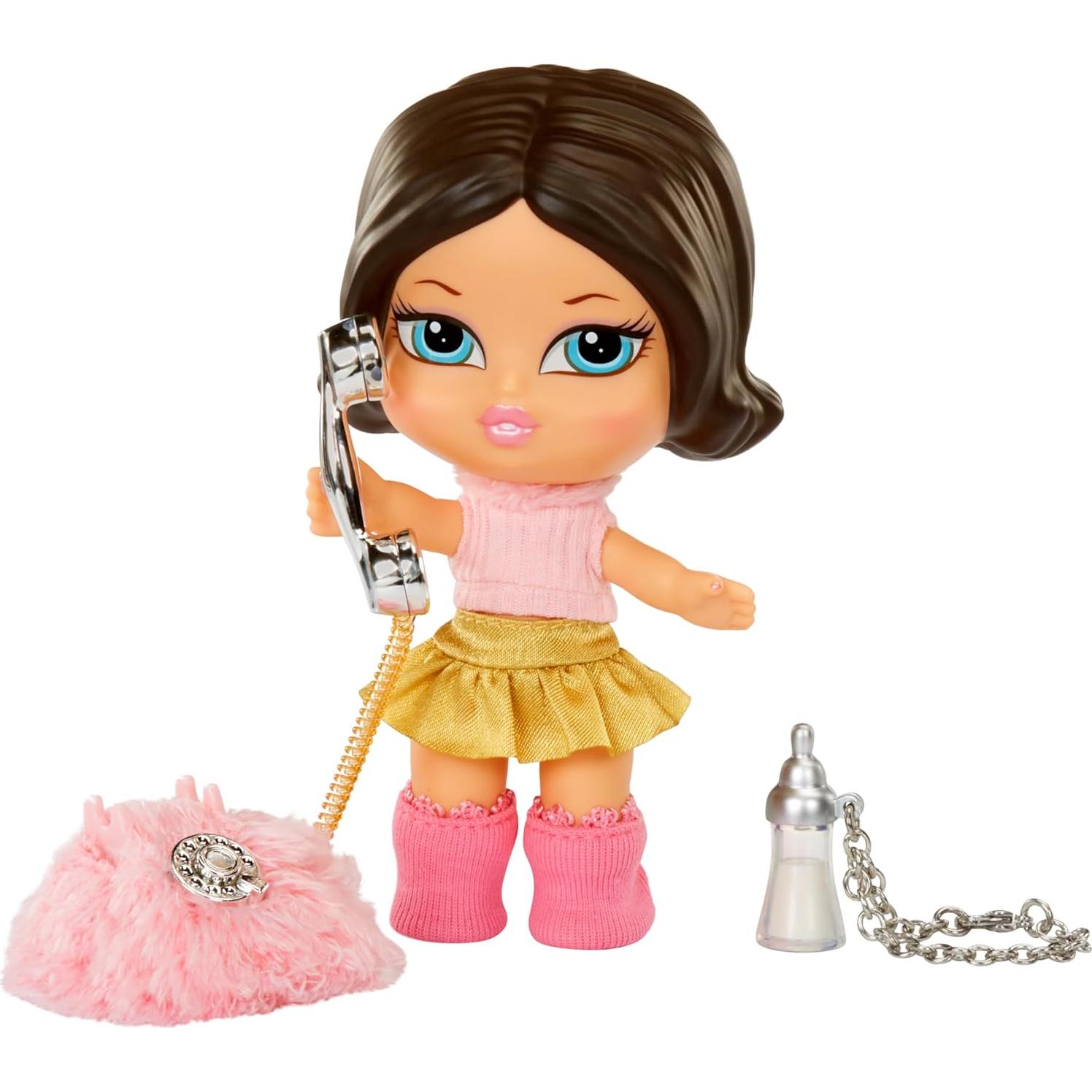 Muñeca Bratz Babyz Runwayz Dana con Atuendo de Moda