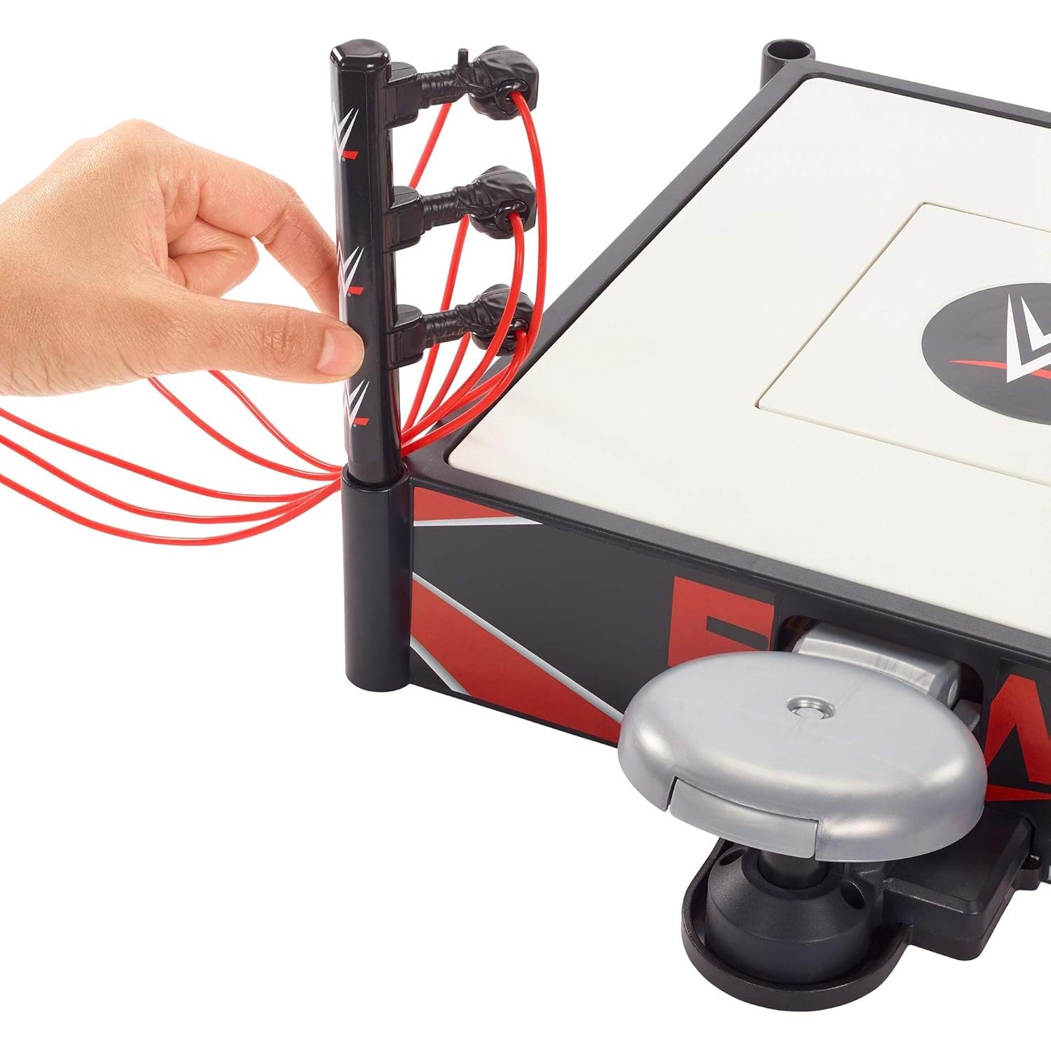 Set de Juego WWE Wrekkin Kickout Ring Mattel 41.4x32.3x52.3 cm