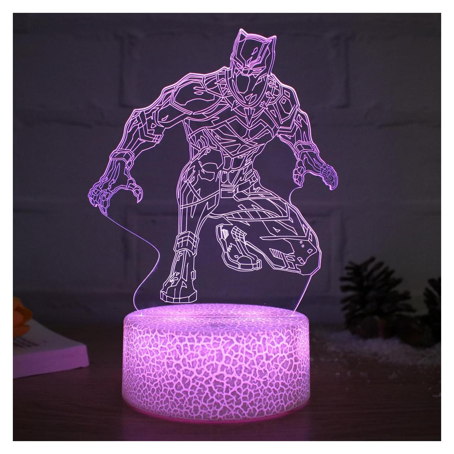 Luz Nocturna 3D Pantera Negra TSKVT con Control Remoto 16 Colores