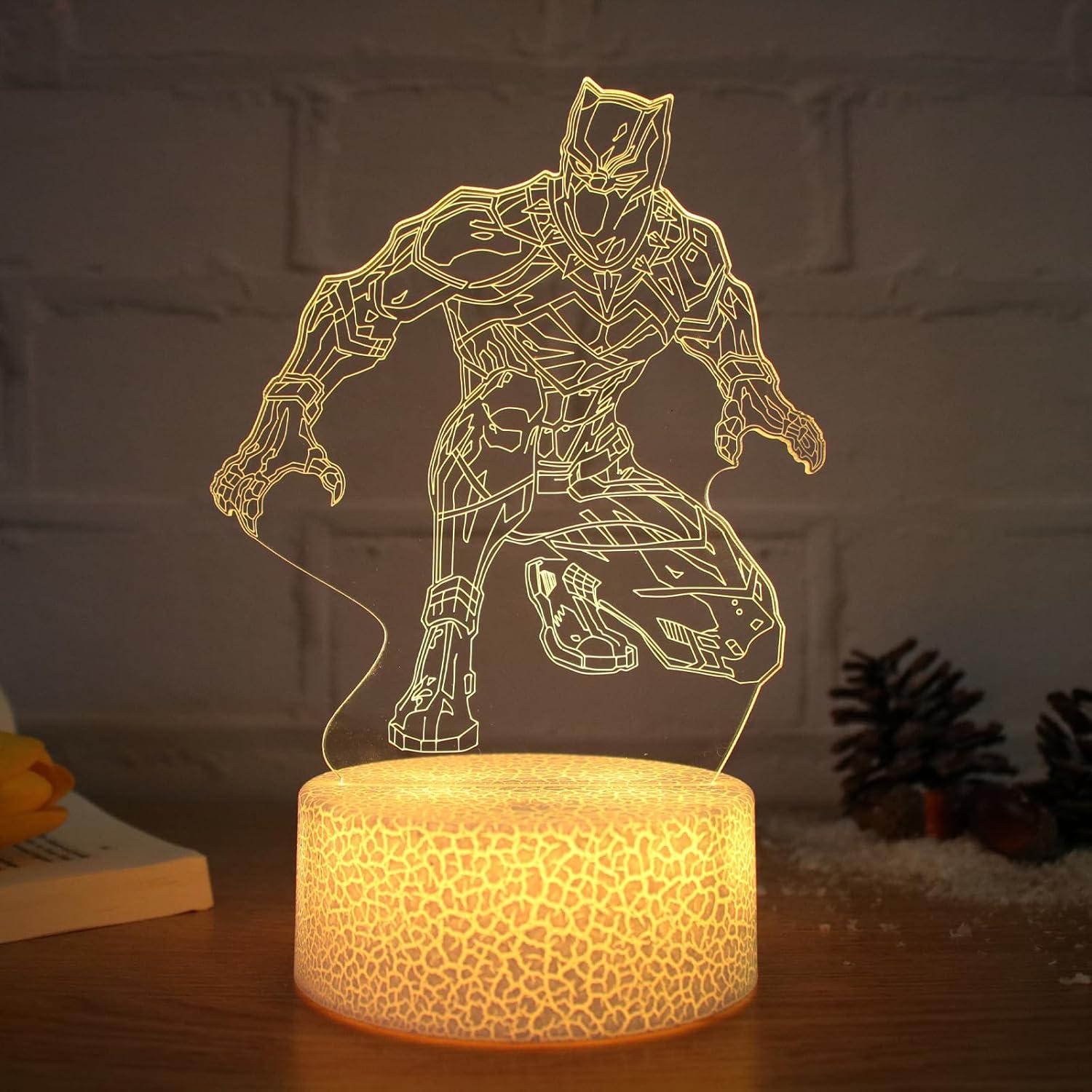 Luz Nocturna 3D Pantera Negra TSKVT con Control Remoto 16 Colores