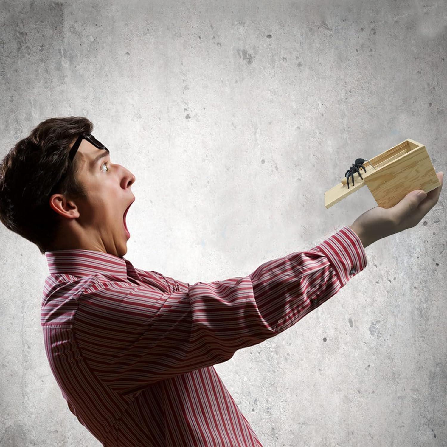 Caja de broma Gooswexmzl con araña de goma - Juguete divertido