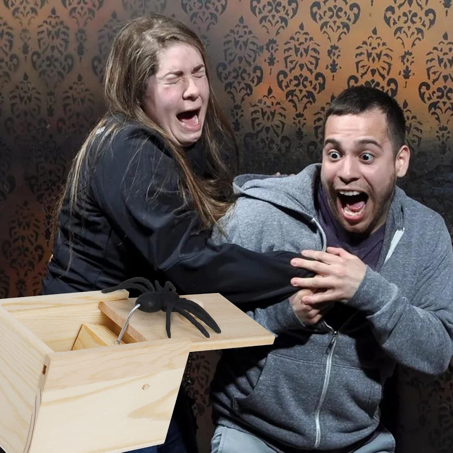 Caja de broma Gooswexmzl con araña de goma - Juguete divertido