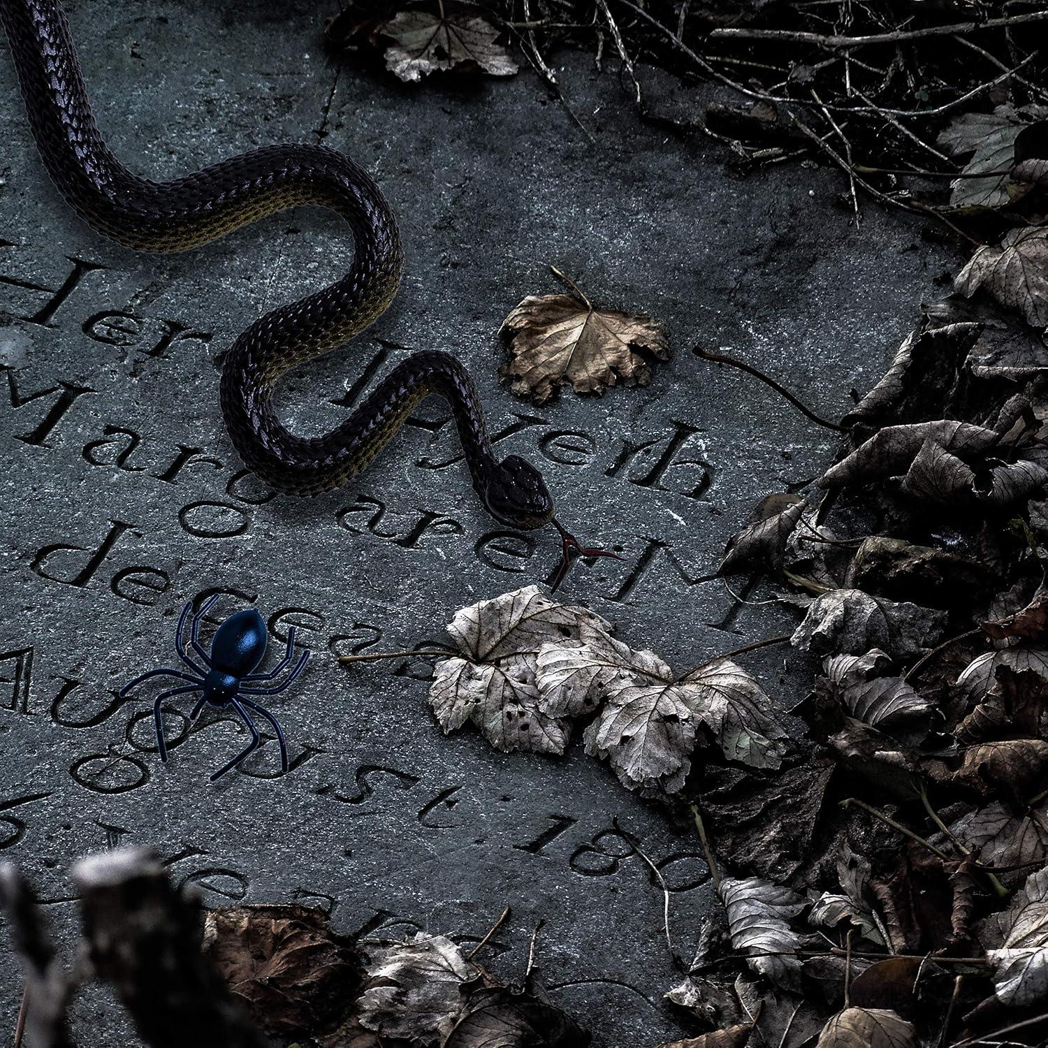 148 Piezas Bichos de Plástico Whaline para Halloween