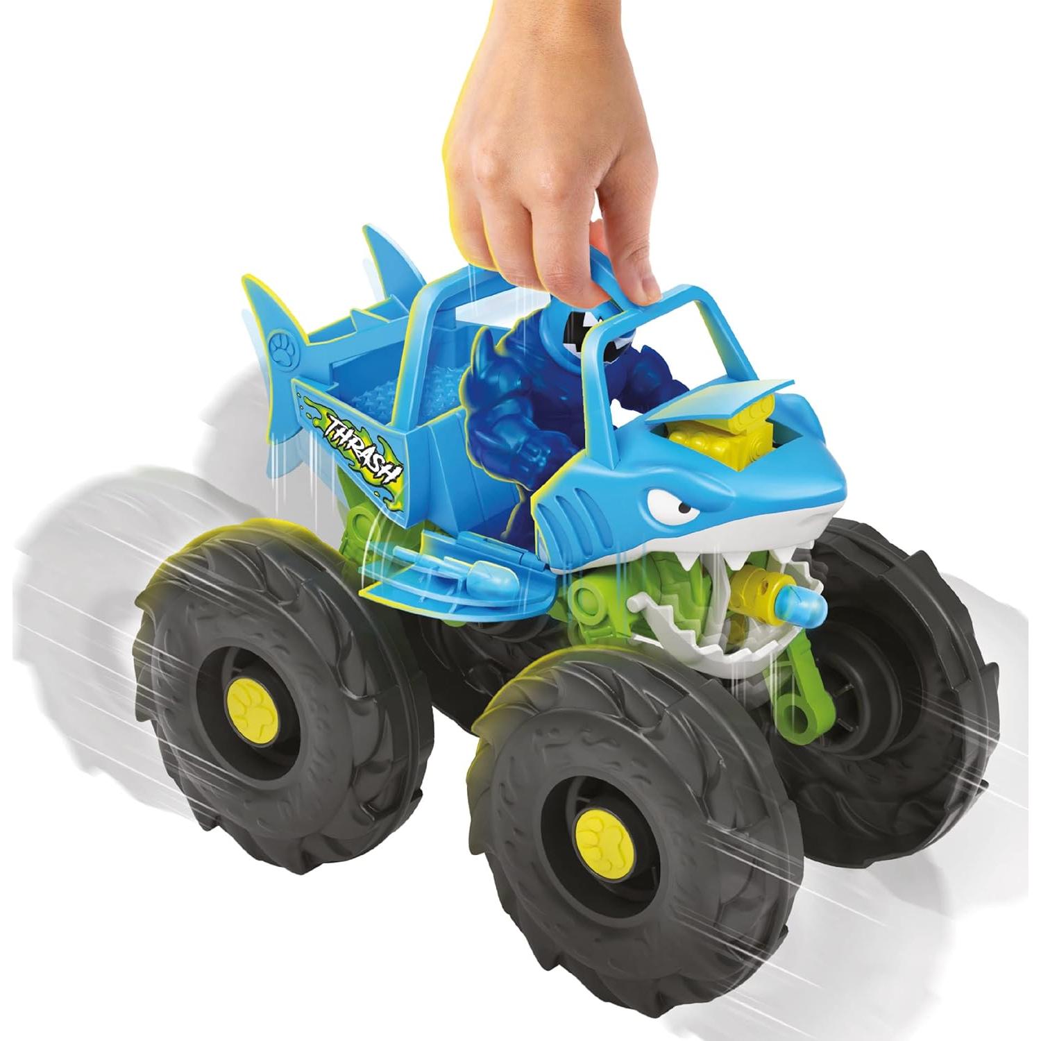 Vehículo Estira y Ataca Thrash Móvil Goo Jit Zu con Misiles