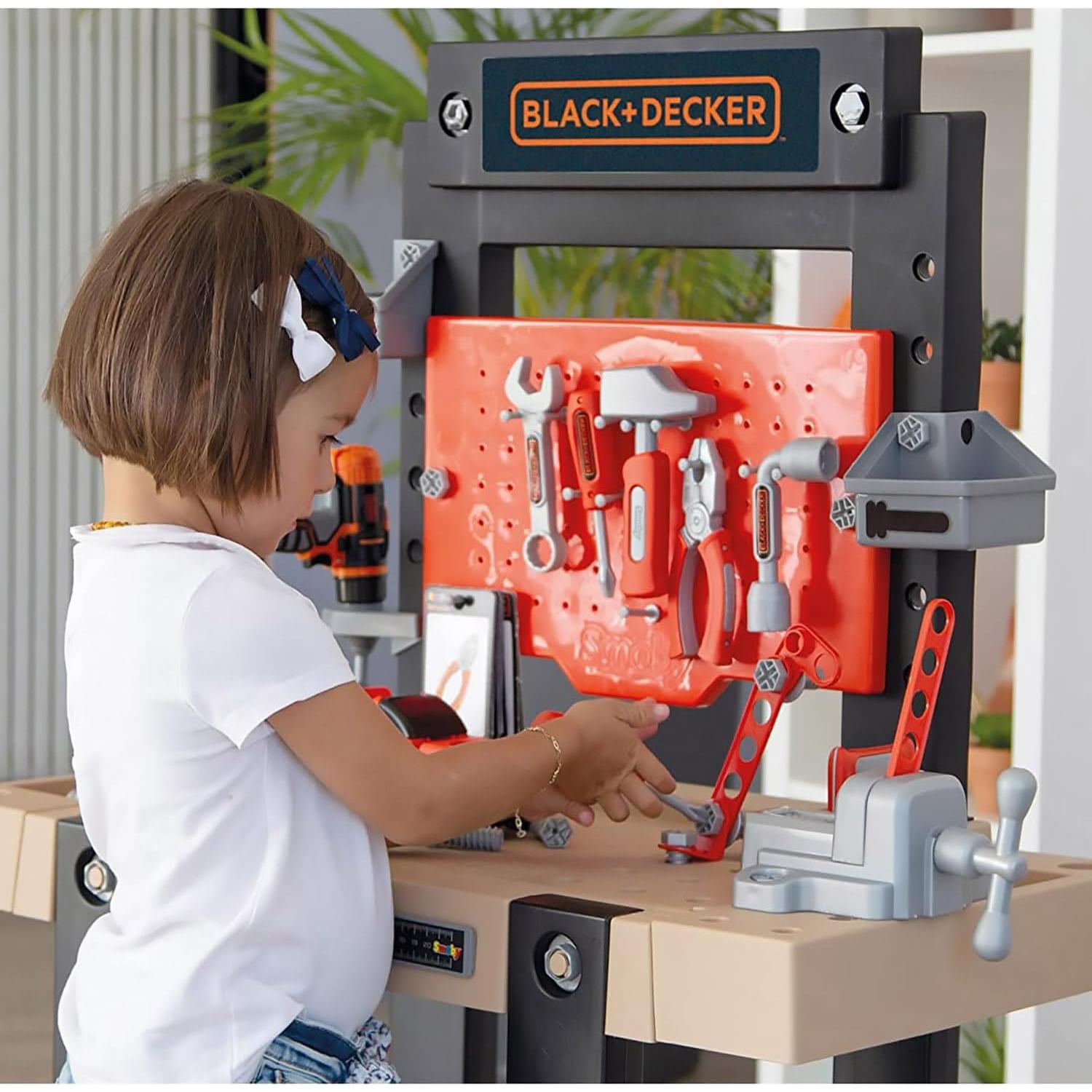 Centro de Trabajo Juguete SMOBY Black & Decker con Herramientas