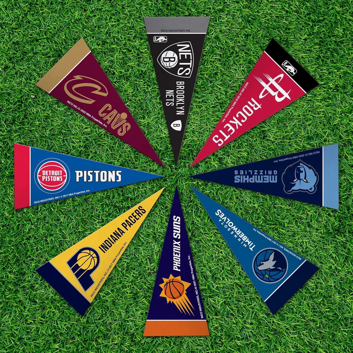 Conjunto de Mini Banderines de Fieltro Rico NBA 10 x 23 cm