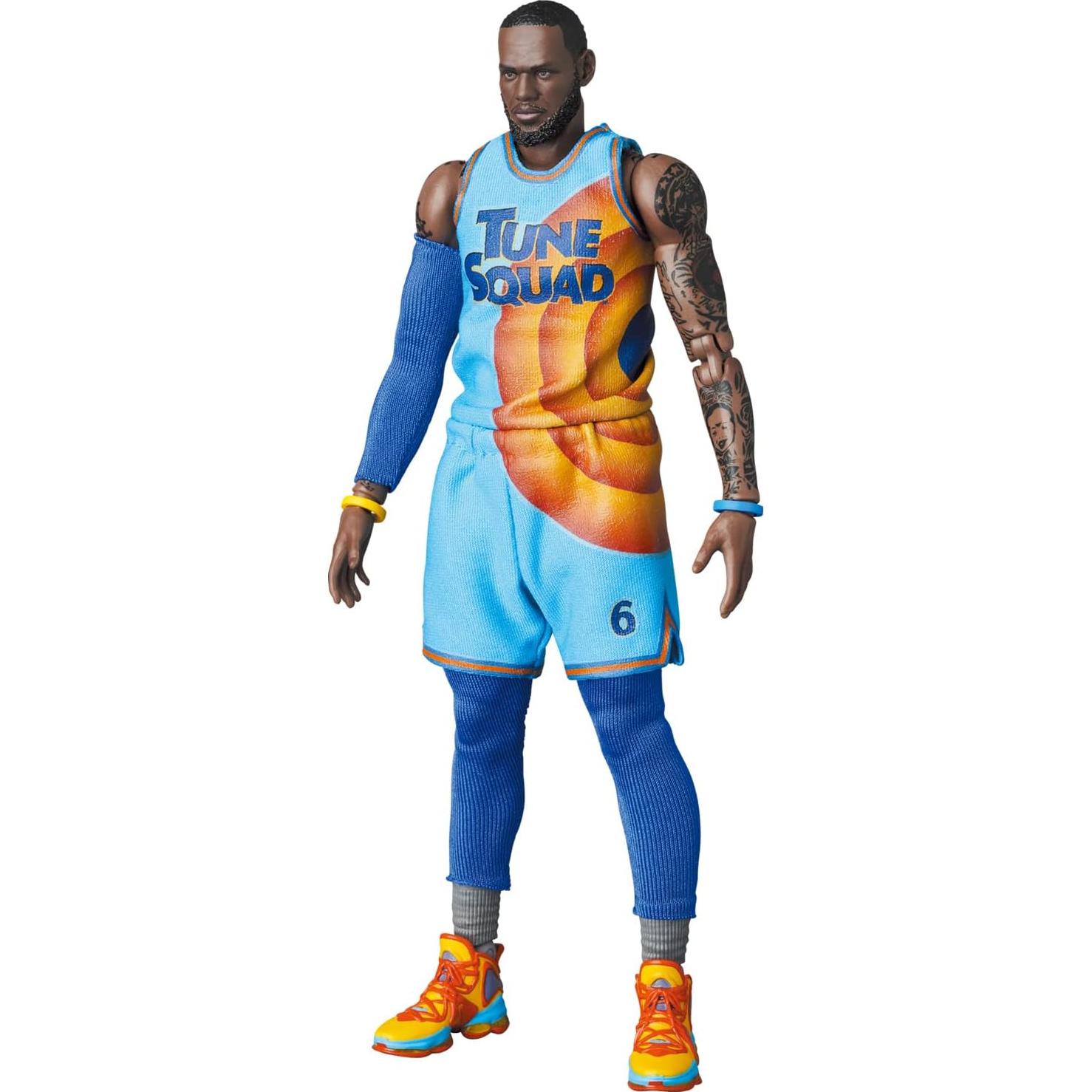 Figura de Acción LeBron James Medicom MAFEX Space Jam 170 mm