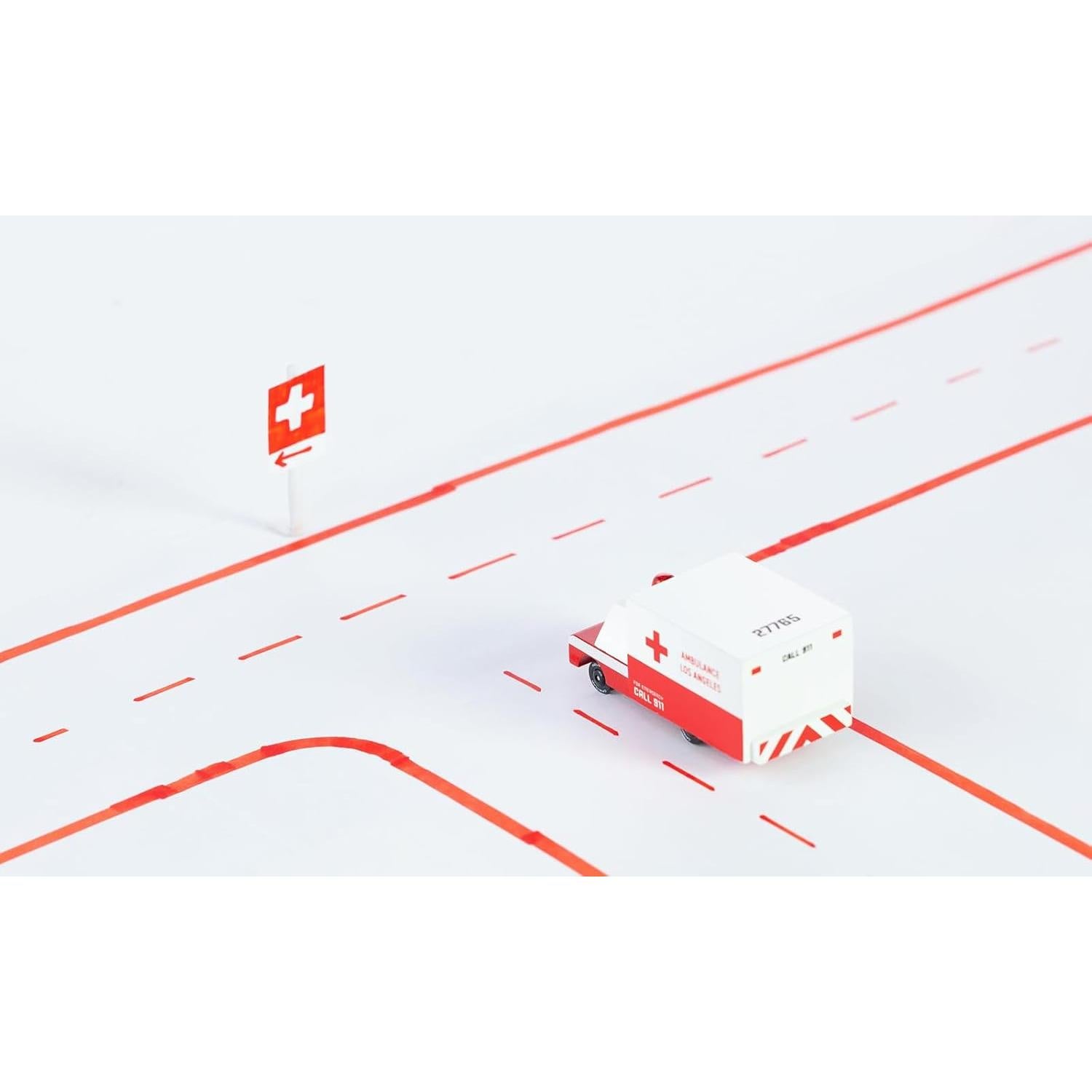 CANDYCAR Furgoneta Ambulancia de Madera Hecho a Mano 9.4x4.1cm