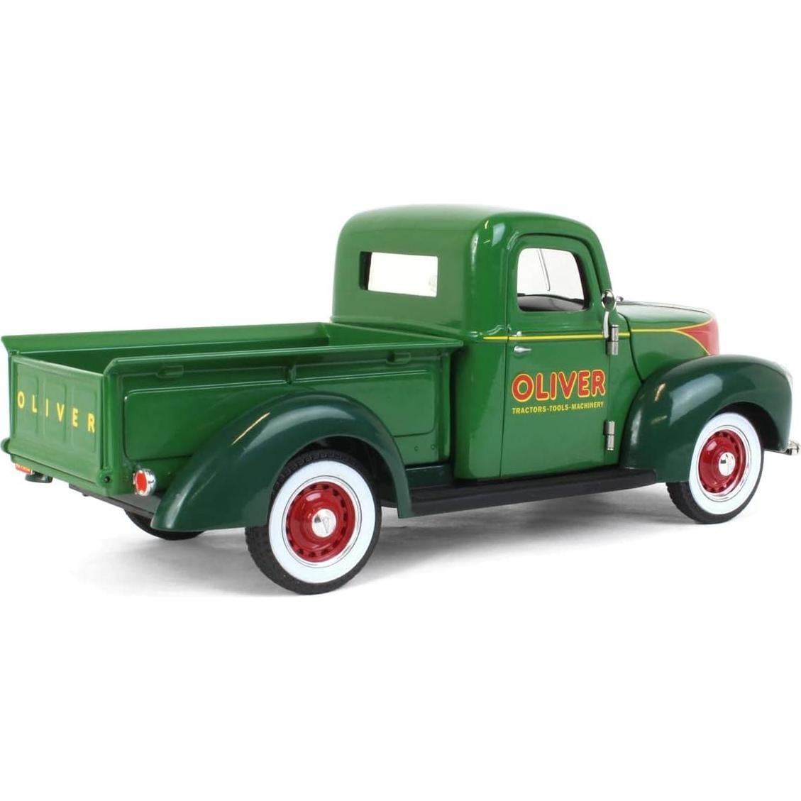 Camión Pickup Ford Oliver 1940 Spec Cast 19.05 cm Verde