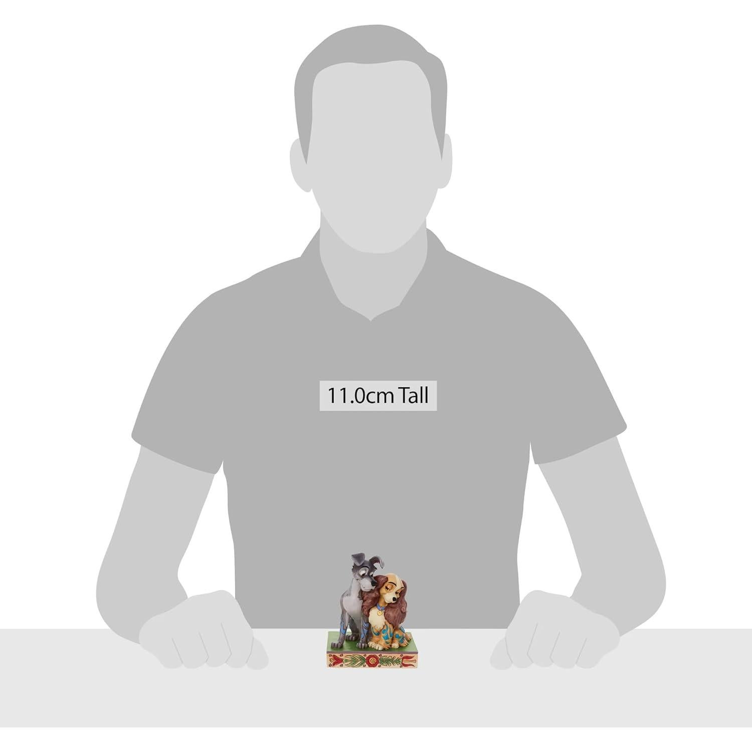 Figurita Enesco Disney Traditions Jim Shore Dama y Vagabundo 11.43 cm