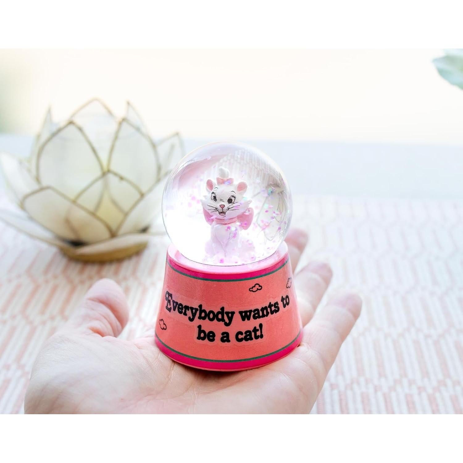 Mini Globo de Nieve Iluminado Disney Aristogatos Marie 7.62 cm