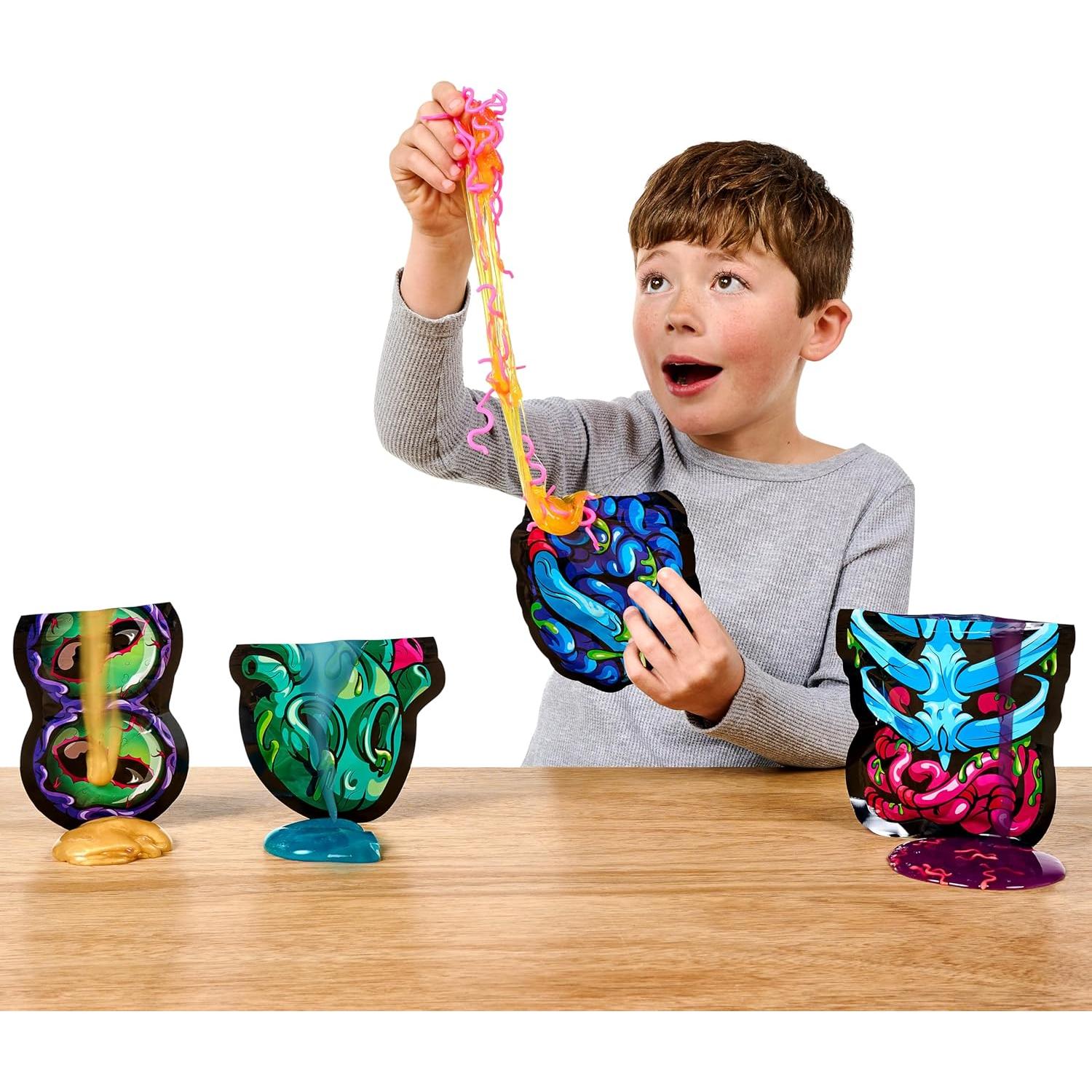 Treasure X Mega Alien Dissection 30.48 cm - 35 Sorpresas