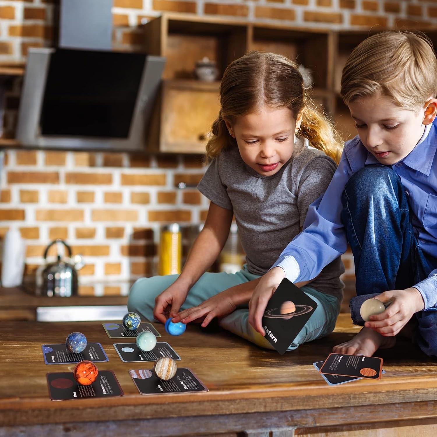 Kit de Juguetes Planetarios Pllieay - 16 Piezas Sistema Solar