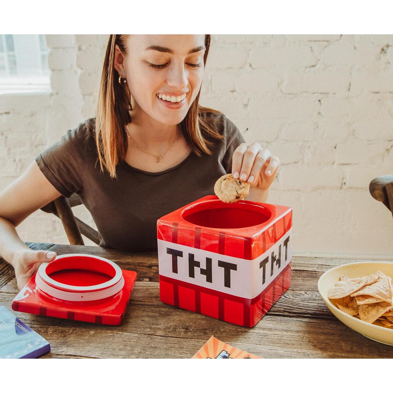 Contenedor de Galletas Cerámica TNT Minecraft 15.24 cm