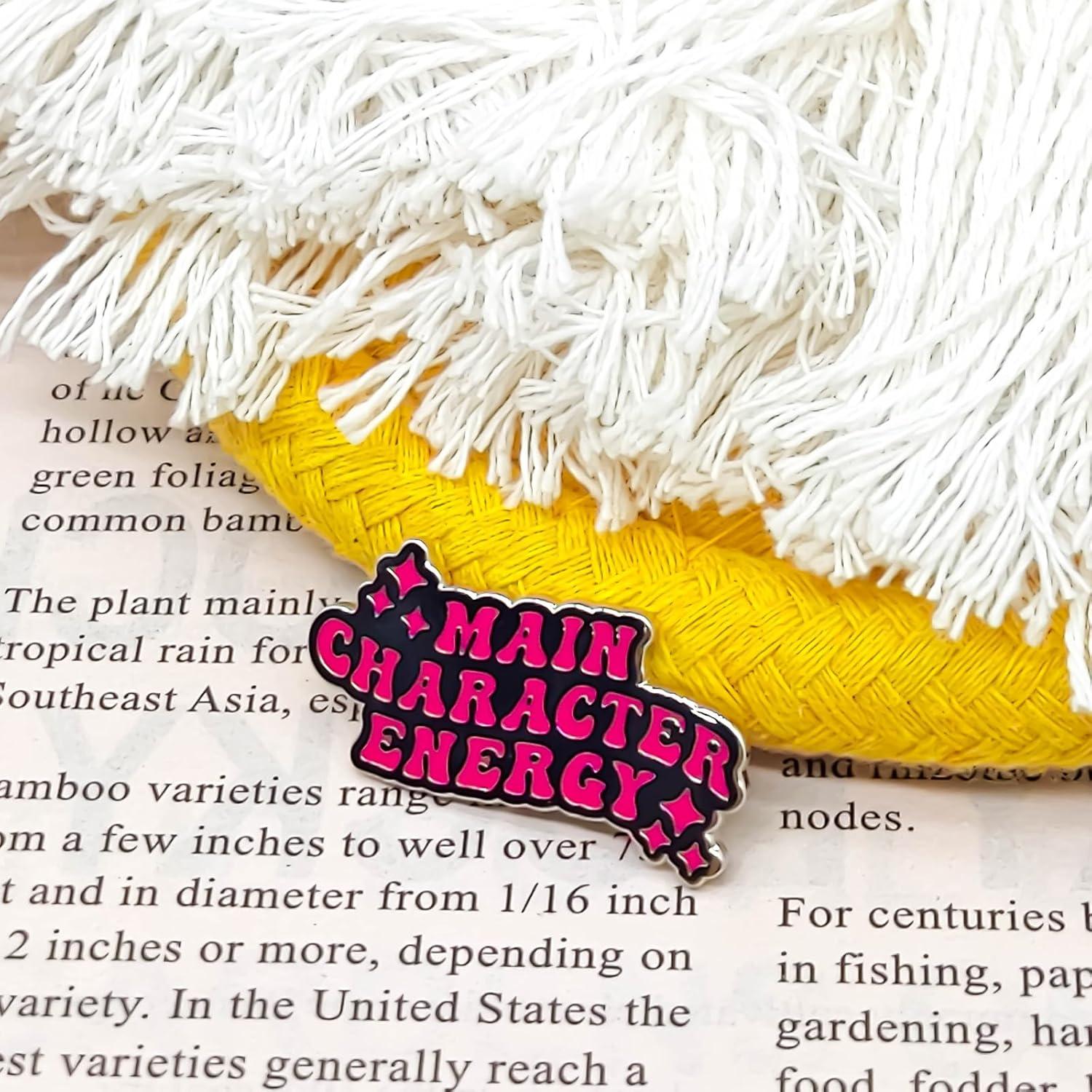 Pin de Esmalte Energía Personaje Principal - 2.79 cm - SKYFENGCN