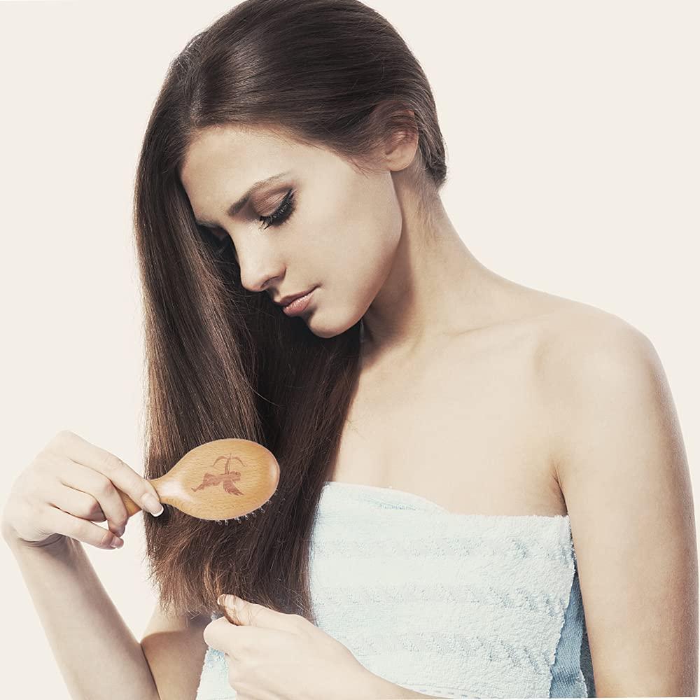 Cepillo de viaje mini Sosoon con cerdas de jabalí para todo tipo de cabello