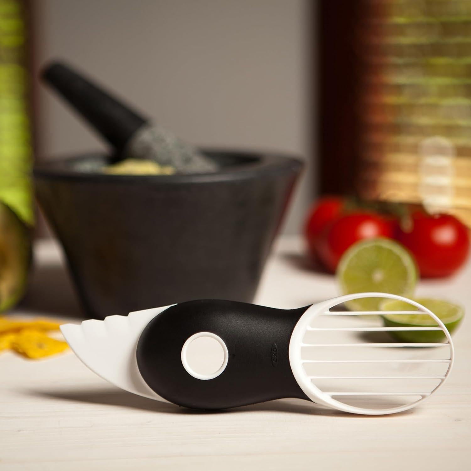 Cortador de Aguacate OXO Good Grips 3-en-1 Blanco/Negro