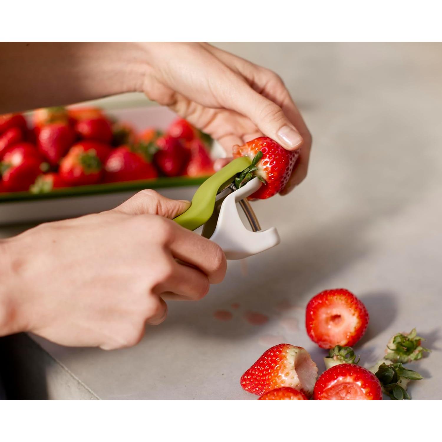 Deshuesador de Cereza y Despalillador de Fresa Joseph Joseph 2-en-1