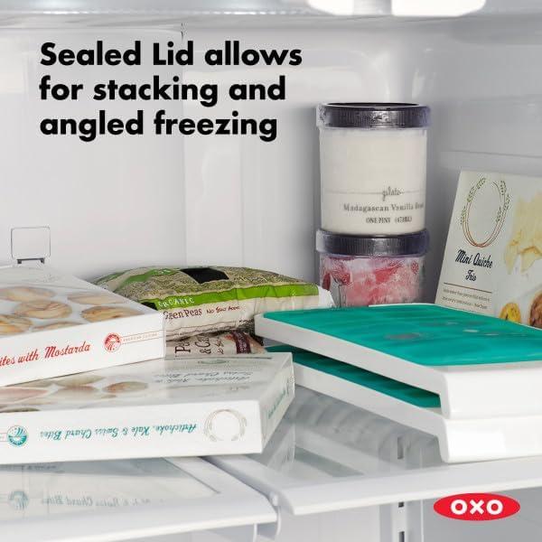 Bandeja de Hielo OXO Good Grips con Tapa de Silicona