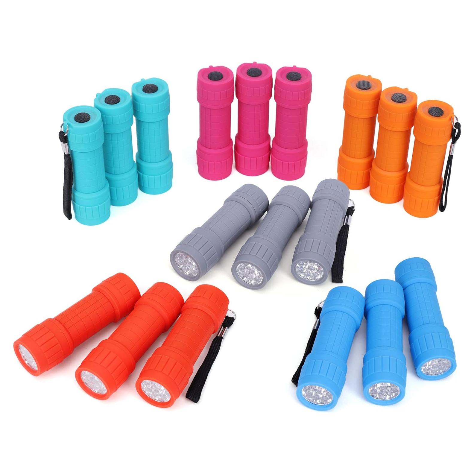 Set de 18 Linternas LED FASTPRO 9 LED con Baterías AAA