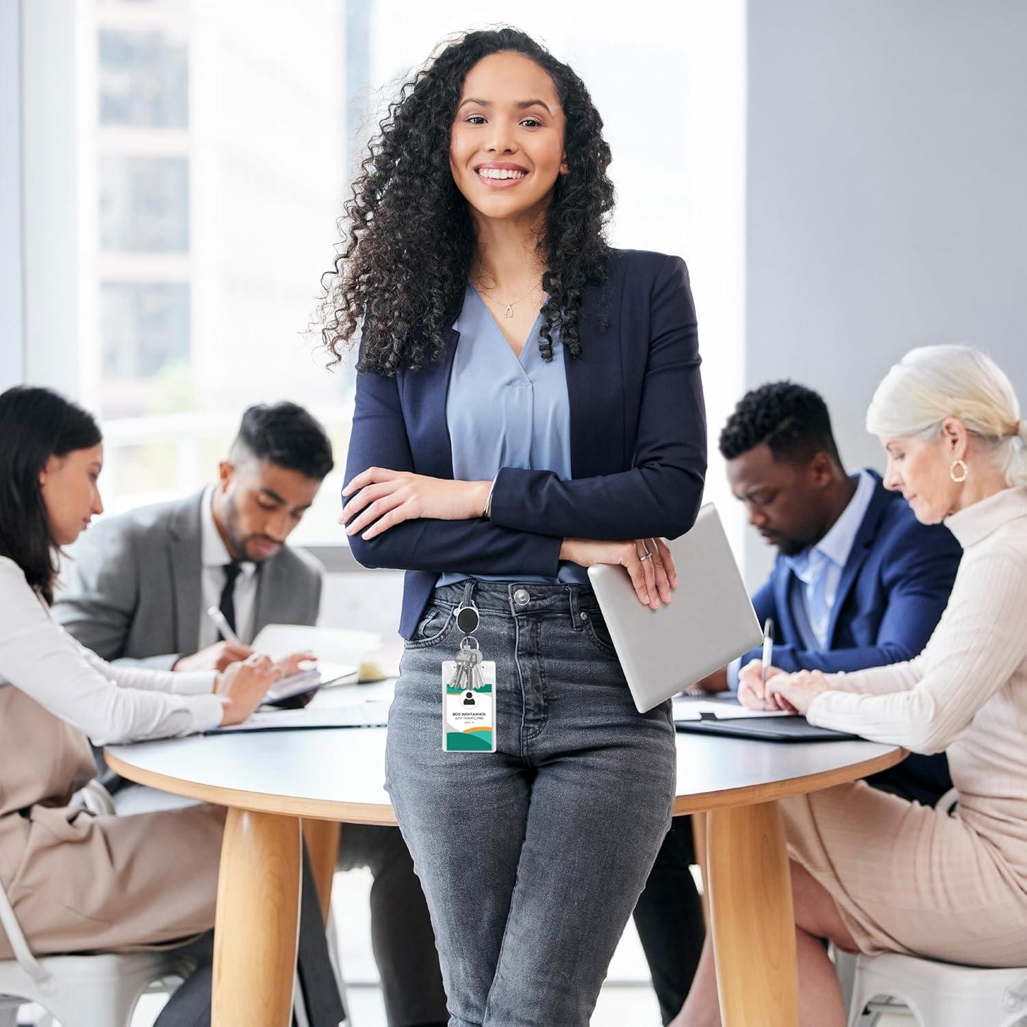 Soportes de Identificación Will Well 2 Pcs con Clip y Carretes