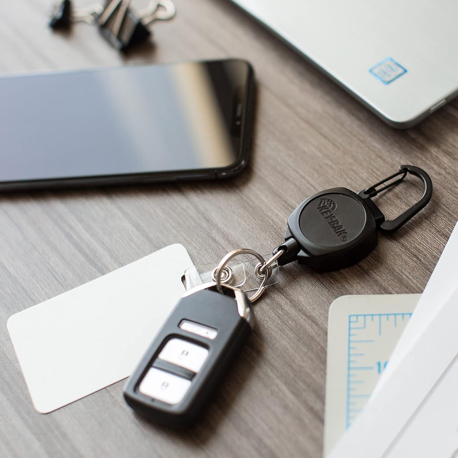 Llavero Retráctil KEY-BAK 0KB1-0A24 con Cordón de Kevlar 61 cm