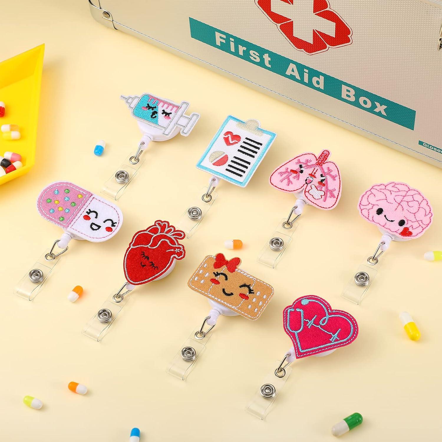 8 Ruedas de Insignia Retráctiles Zonon para Enfermeras