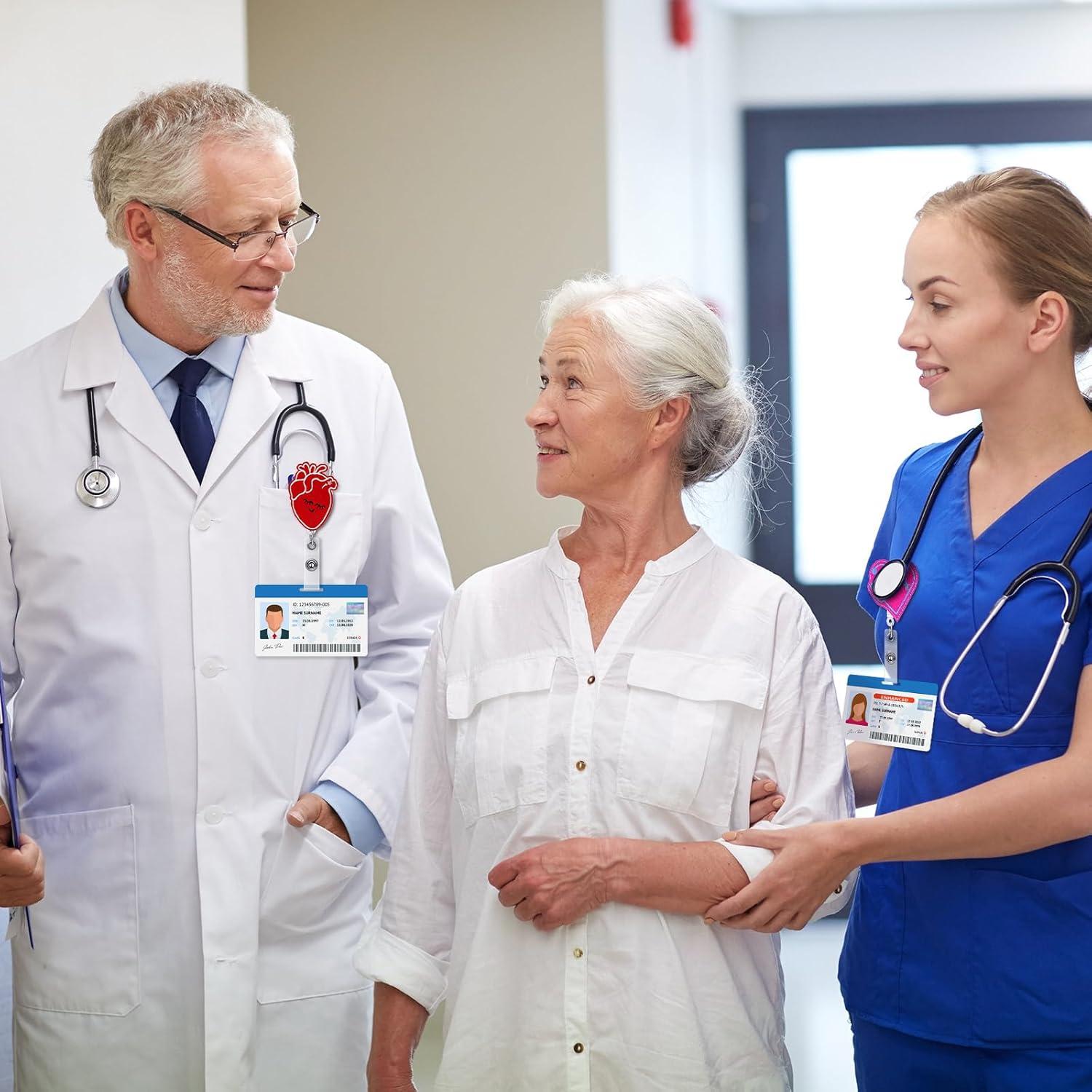 8 Ruedas de Insignia Retráctiles Zonon para Enfermeras