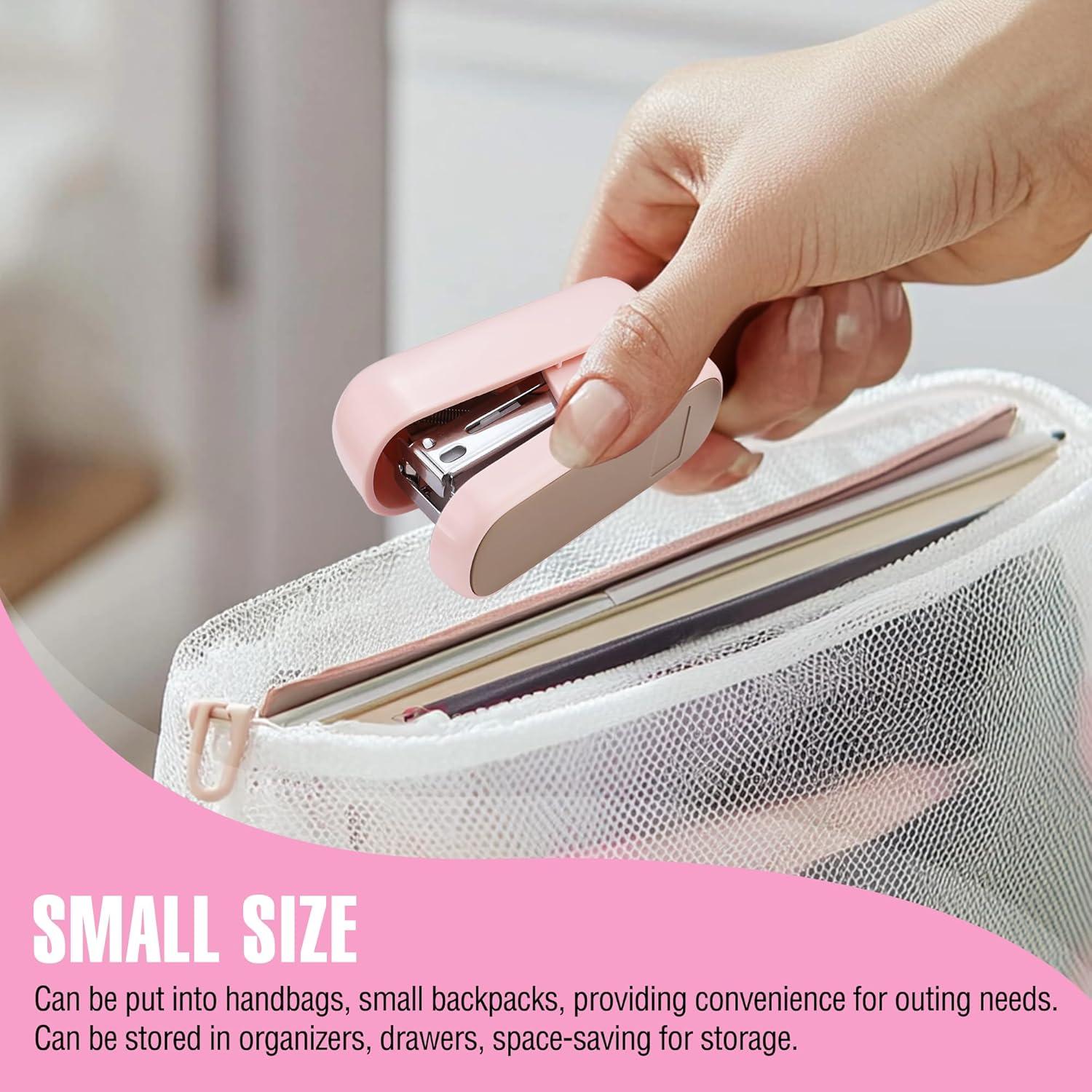 Grapadora Mini Rosa WORKPRO con 2000 Grapas y Quitagrapas