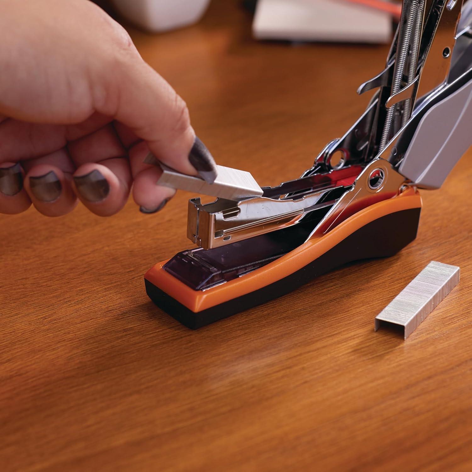 Grapadora Swingline Optima 40, 40 Hojas, Compacta, Negro y Plata