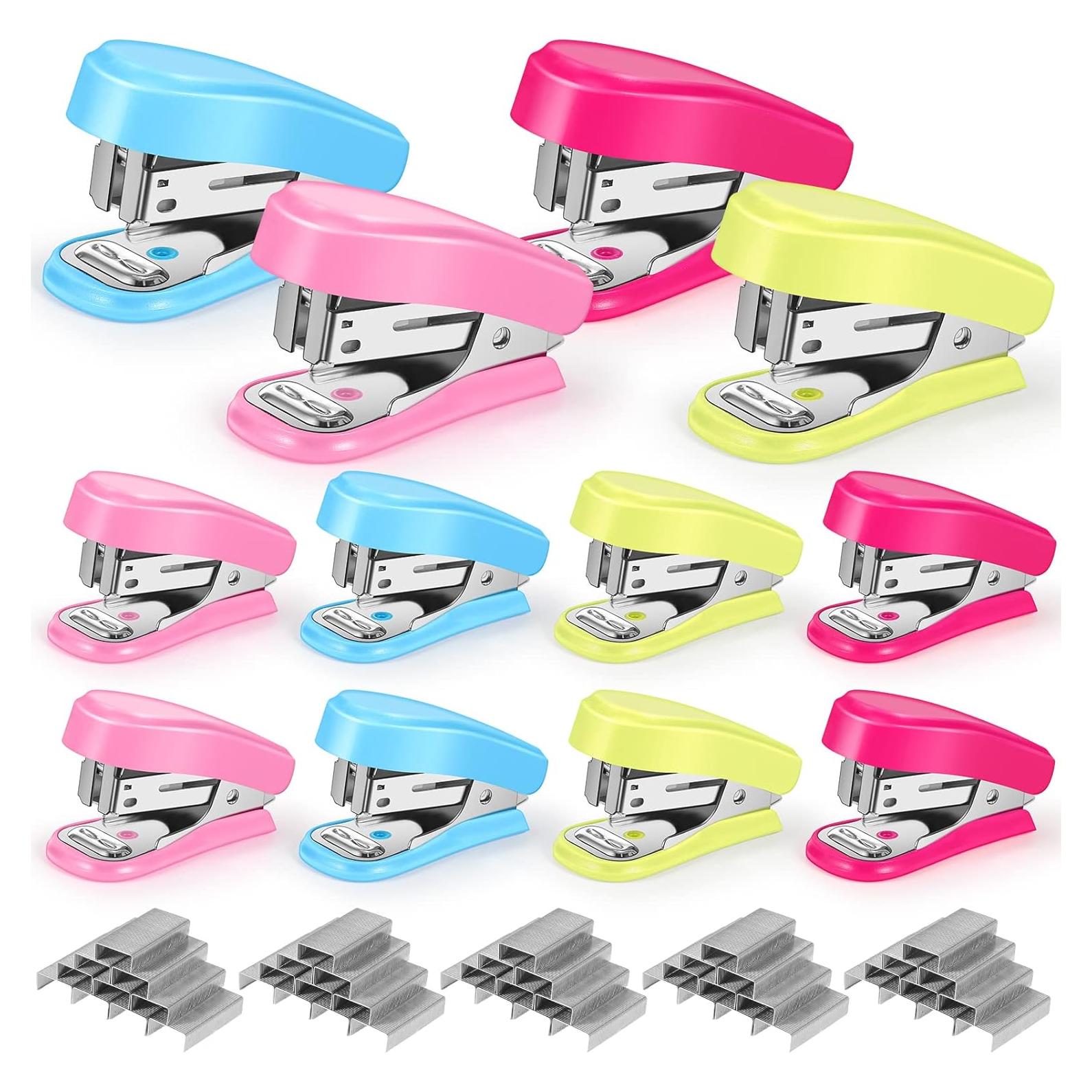 Juego de 12 Grapadoras Mini Ctosree con Grapas - 4 Colores