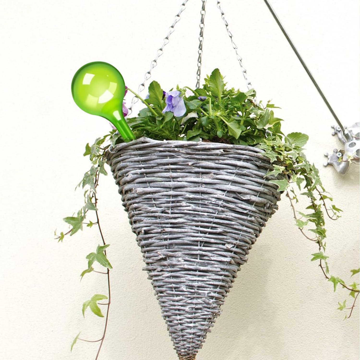 Esferas de Riego Automático WHTCHSU - 2 Unidades Verde 13.1x4.9cm