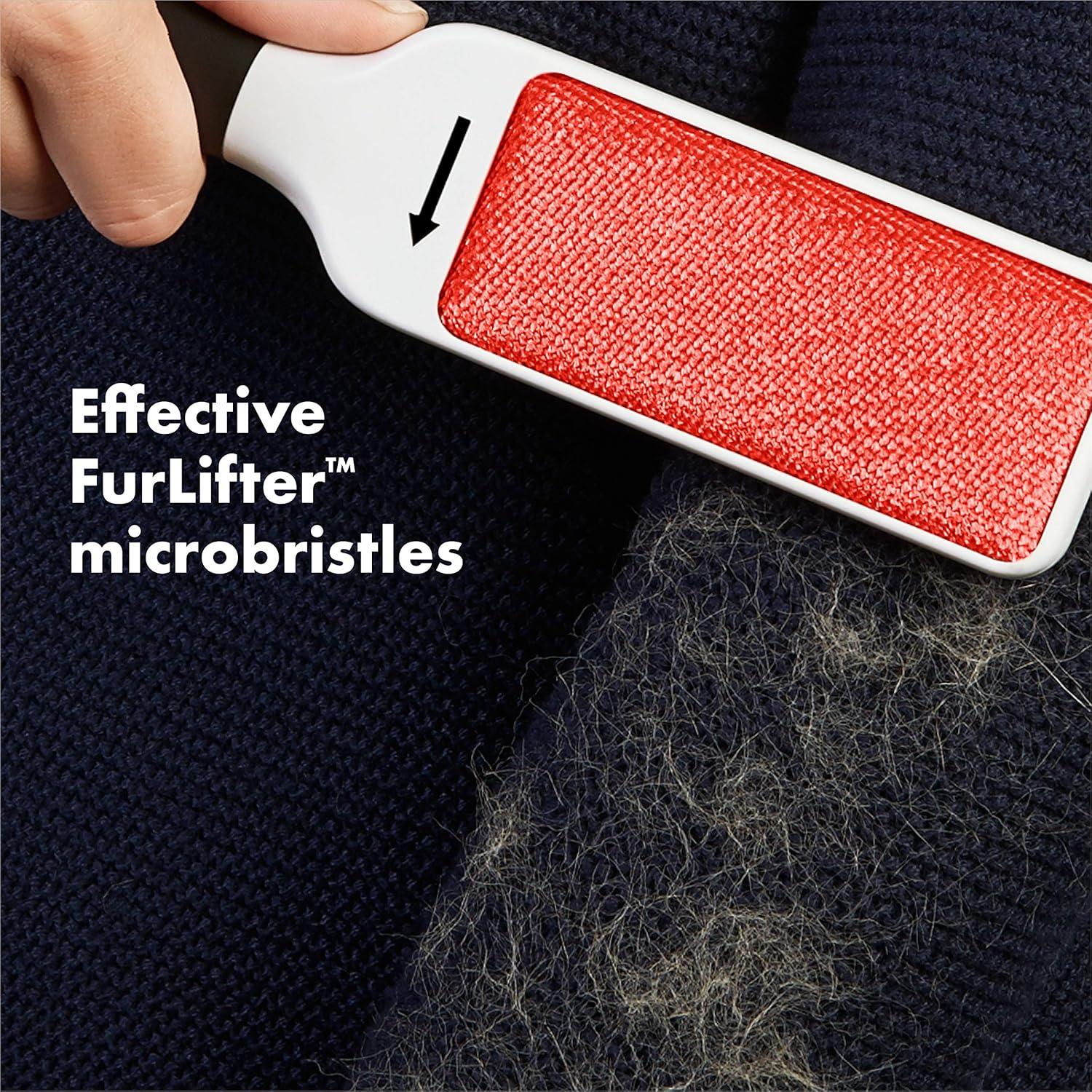 Cepillo para Ropa OXO Good Grips FurLifter Blanco Autolimpiante