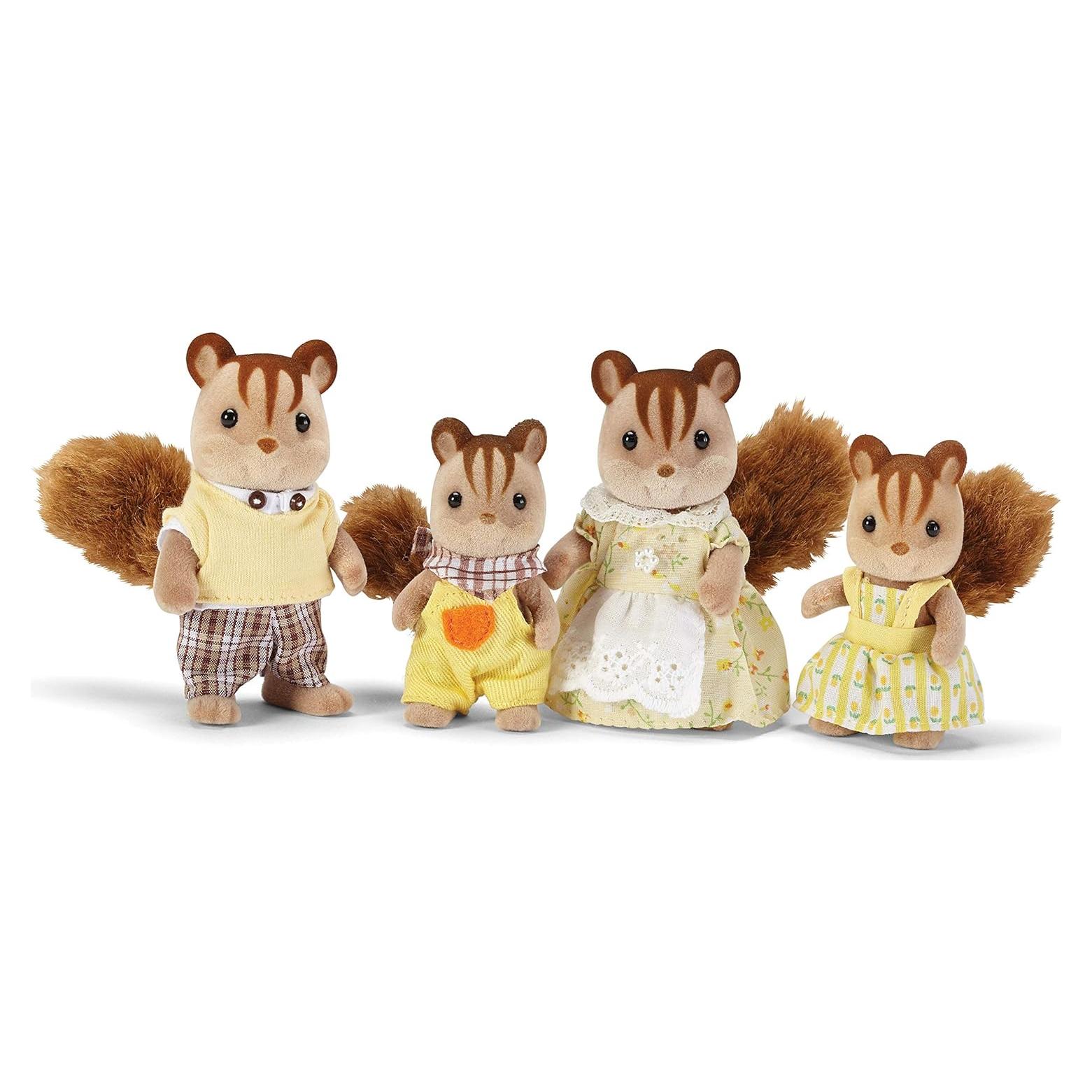 Familia de Ardillas Avellana Calico Critters - Set de 4 Figuras
