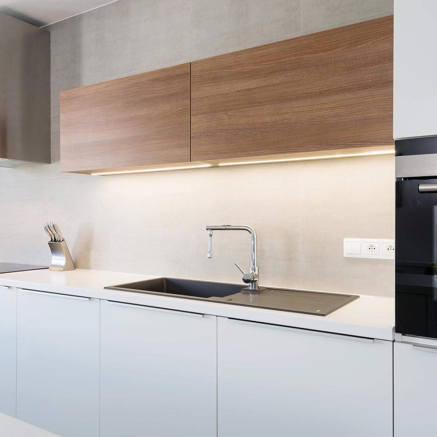 Luz de Tira LED 4.88m Feit Electric Dimmable 2950 Lúmenes 3000K