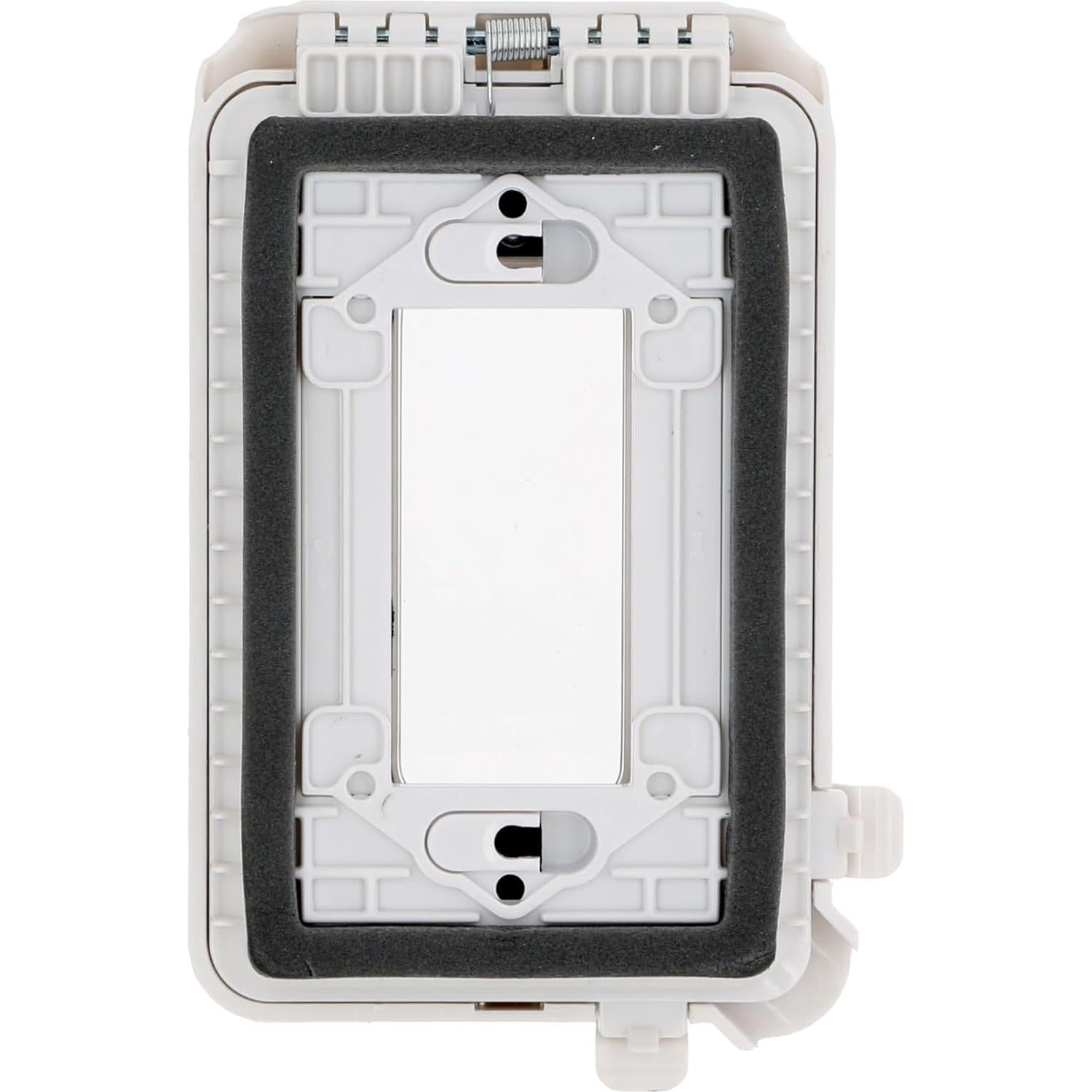 Cubierta de Enchufe Eléctrico TayMac ML500W 1 Gang Extra Fuerte