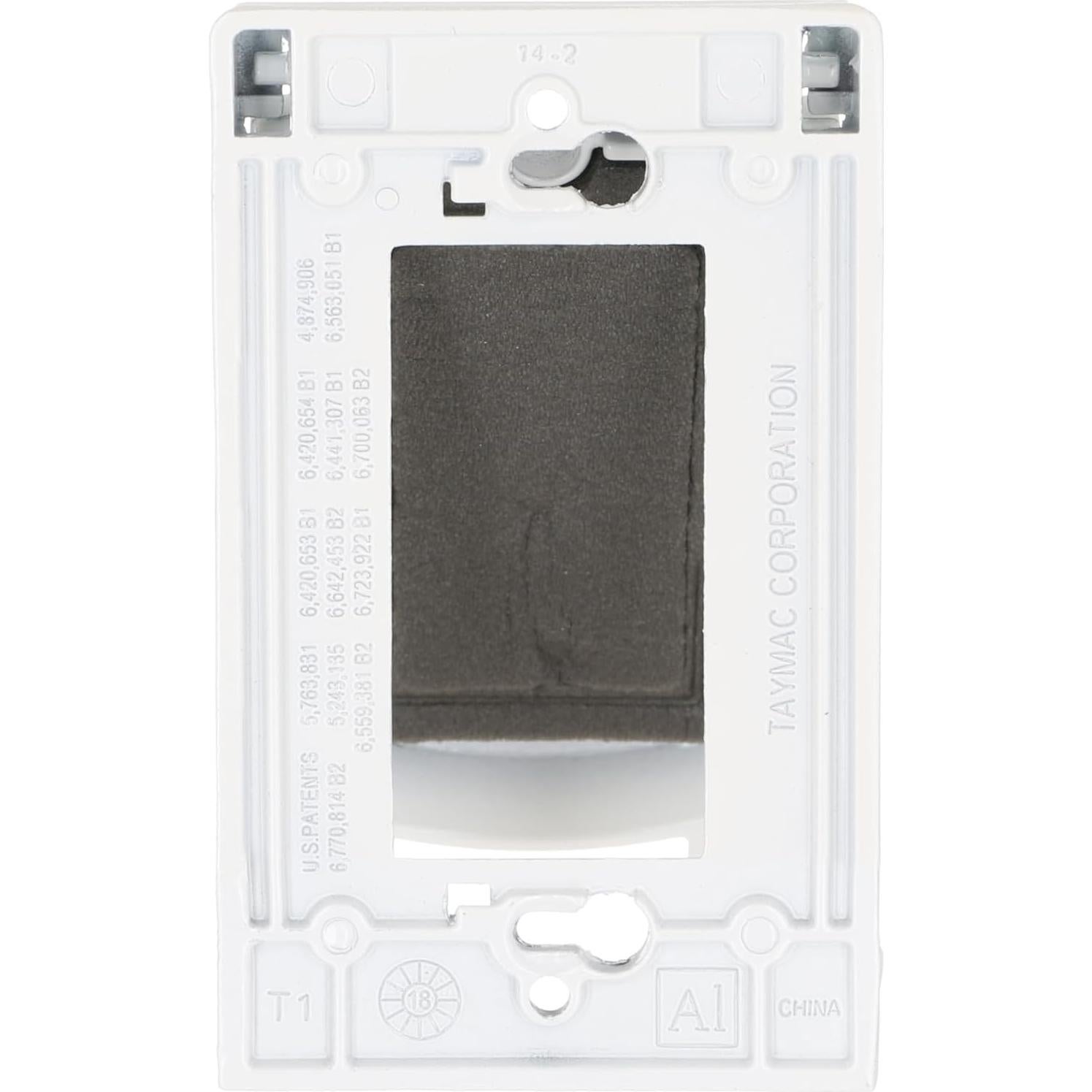 Cubierta Metálica Impermeable Hubbell-Bell MX1050W 12-en-1