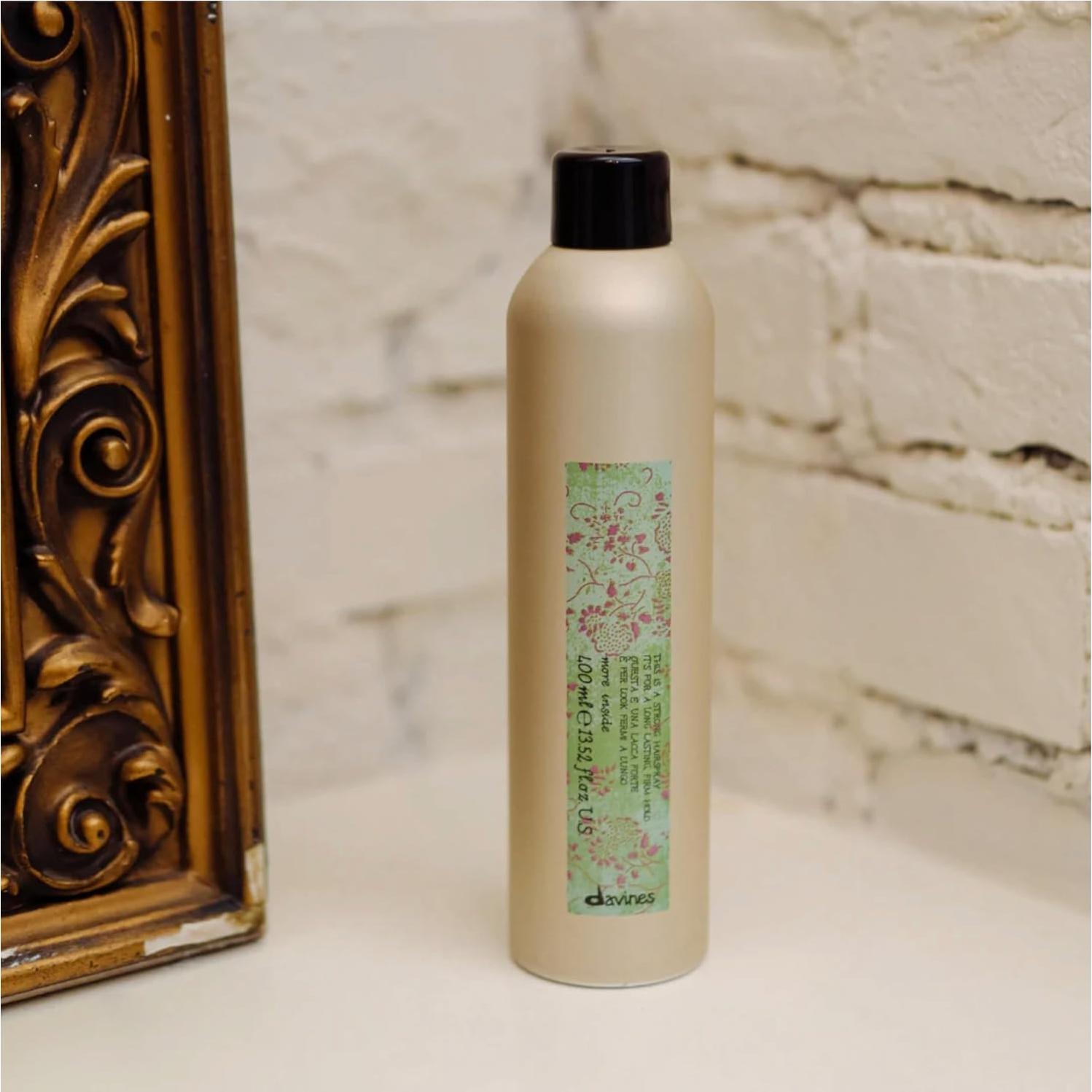 Spray Fuerte para Cabello Davines 355 ml - Control de Humedad