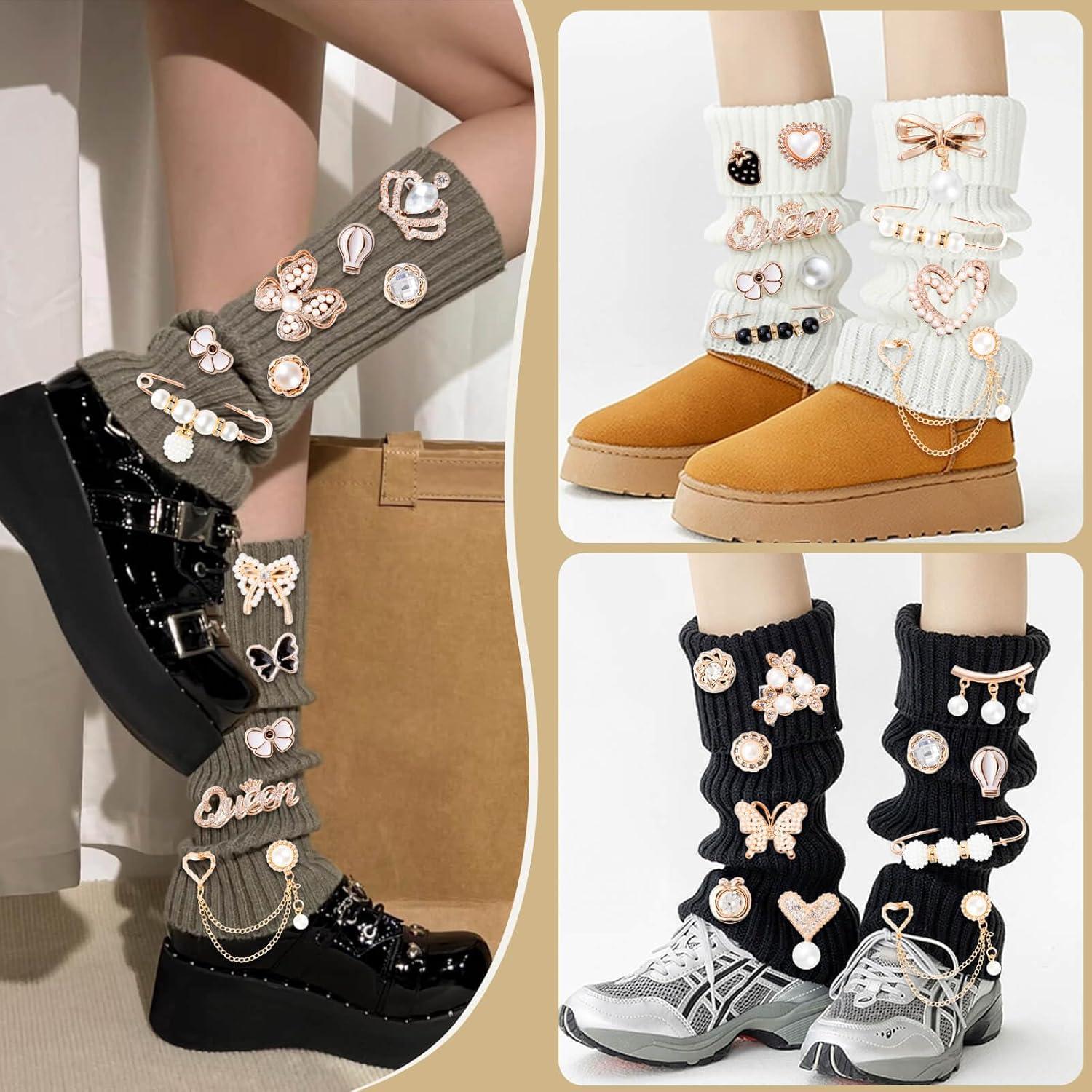 Kit de 80 Piezas de Encantos de Calcetines RQAYE - Personaliza tu Estilo