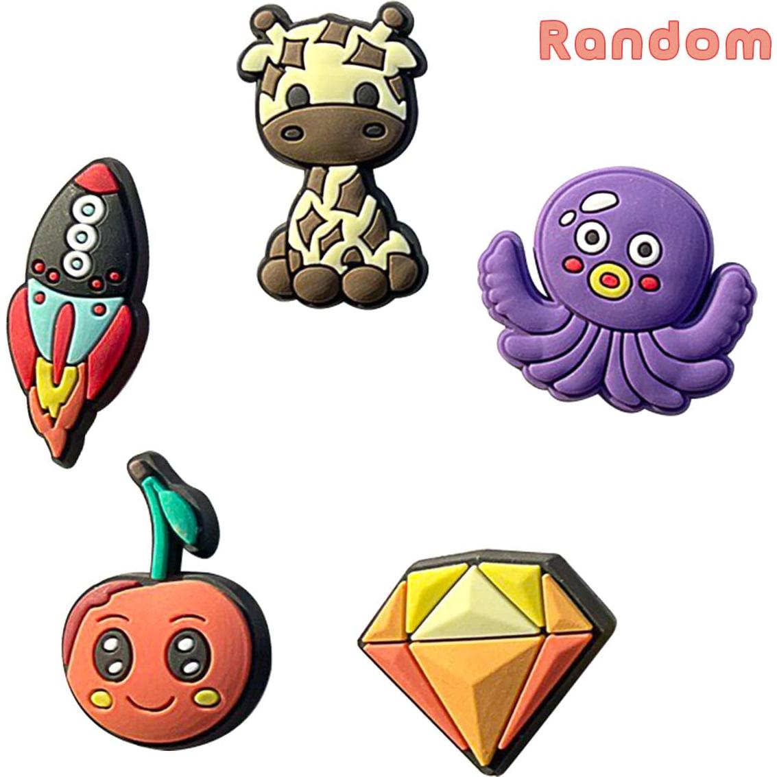 Lote de 100 Encantos de Zapato de PVC para Decoración