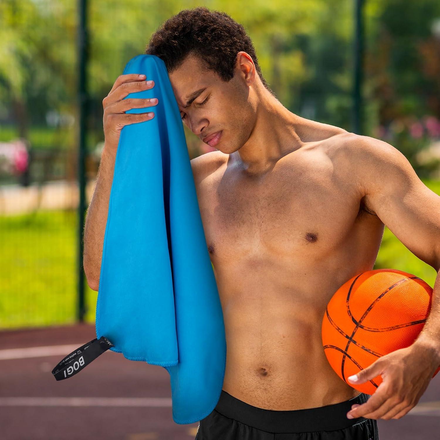 Toalla Deportiva BOGI Microfibra 101.6x50.8cm Azul Marino