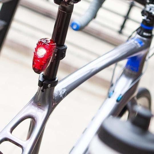 Luz Trasera NiteRider Solas 250 LED Recargable para Bicicleta
