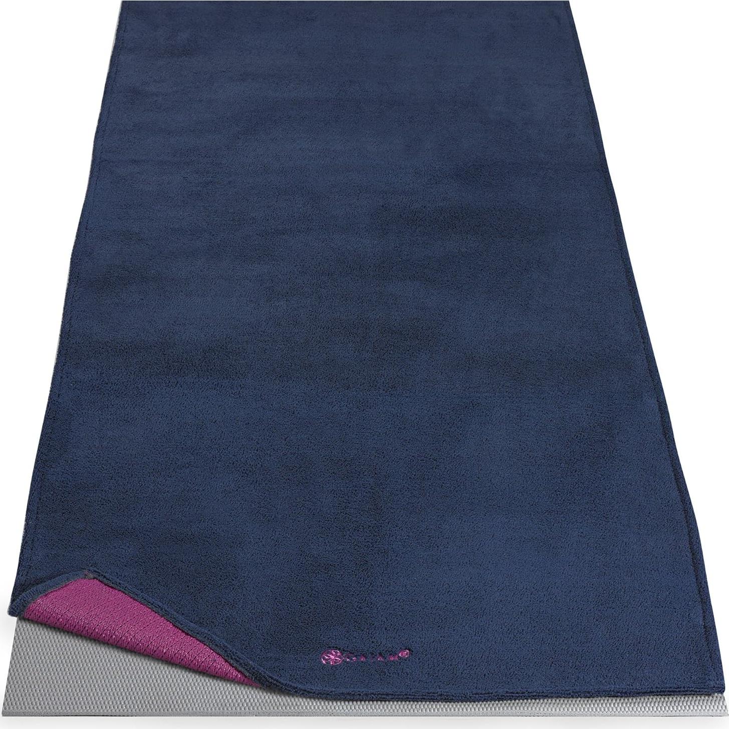 Toalla de Yoga Antideslizante Gaiam 172.72x60.96cm Microfibra