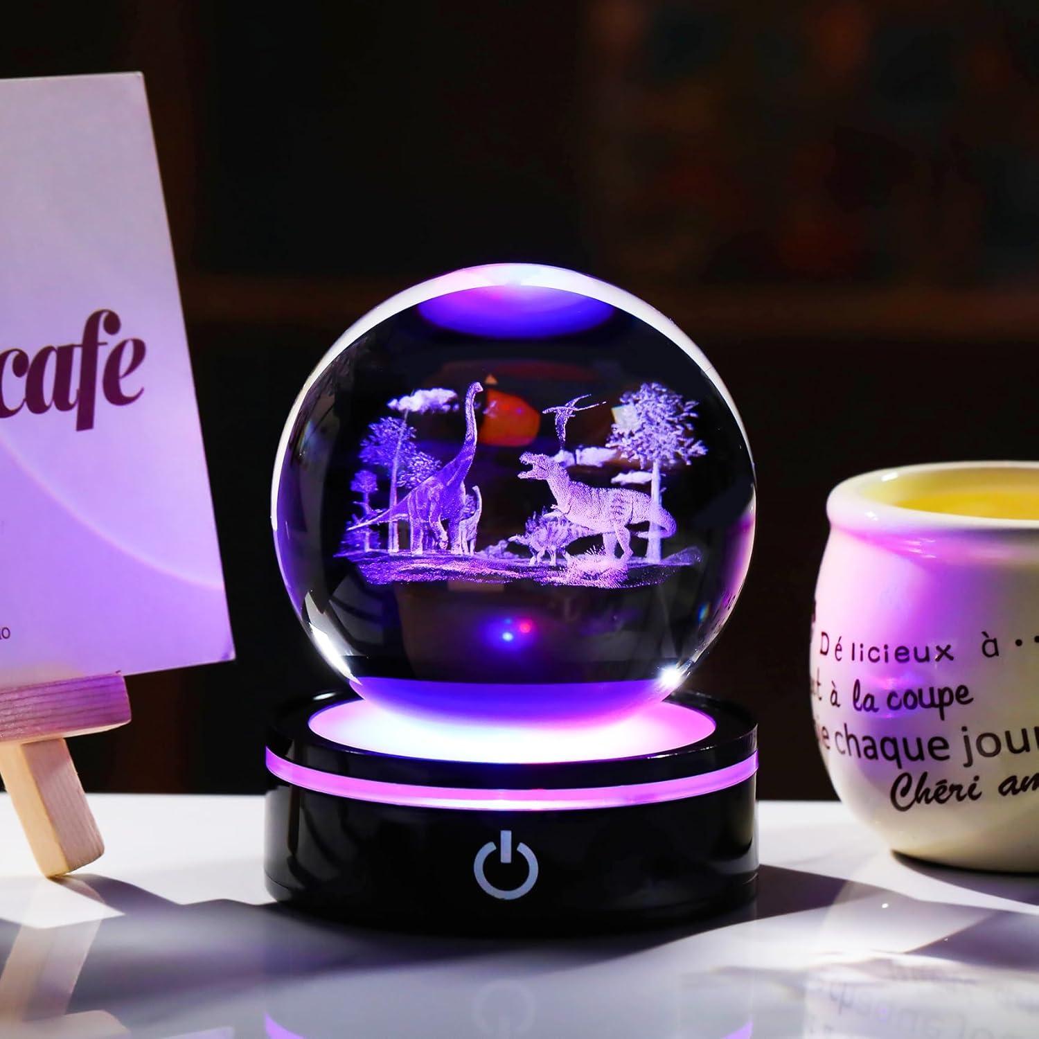 YWHL Bola de Cristal 3D de Dinosaurio con Base LED 8cm