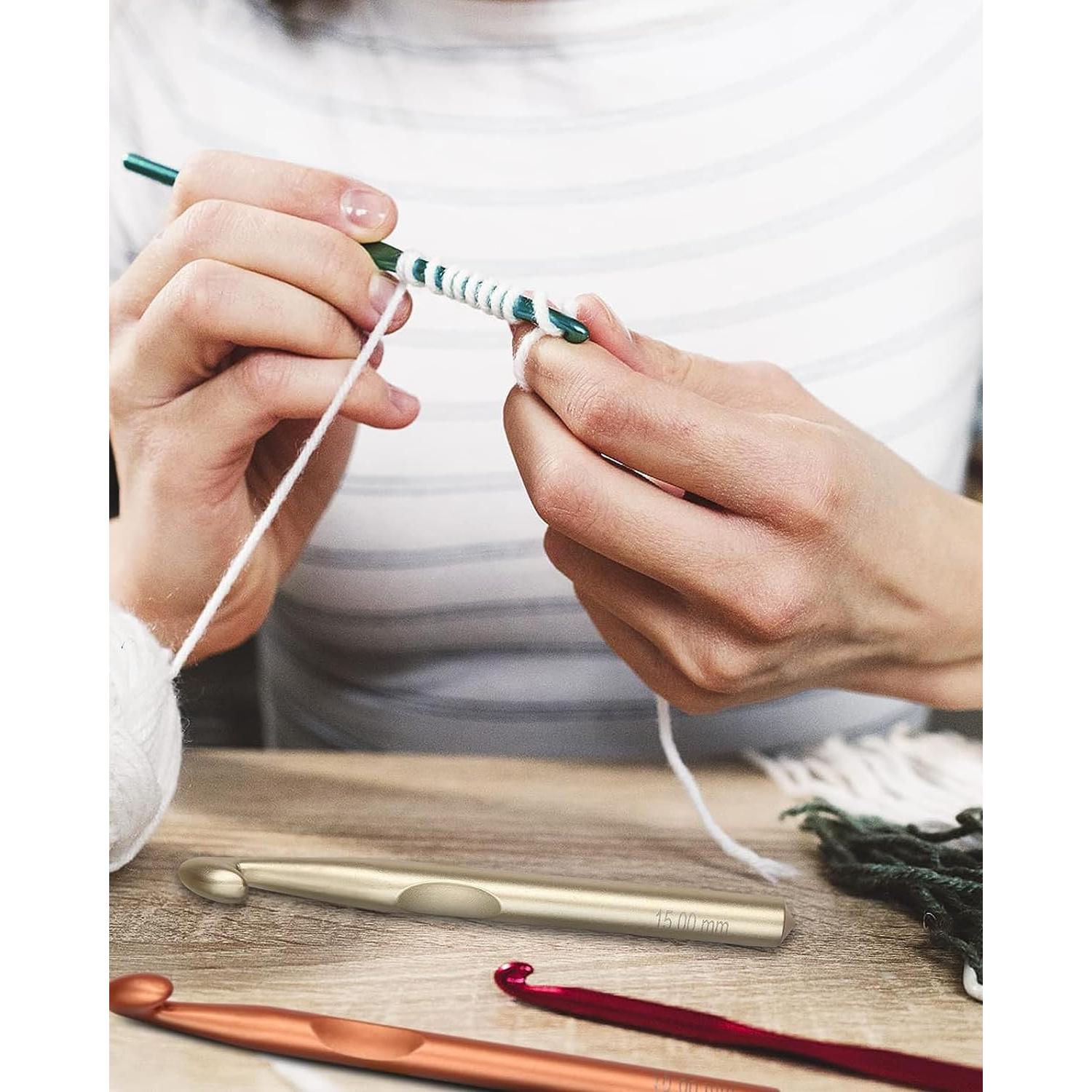 Juego de Ganchillos de Aluminio Aeelike - 7 Piezas 6.5mm a 15mm