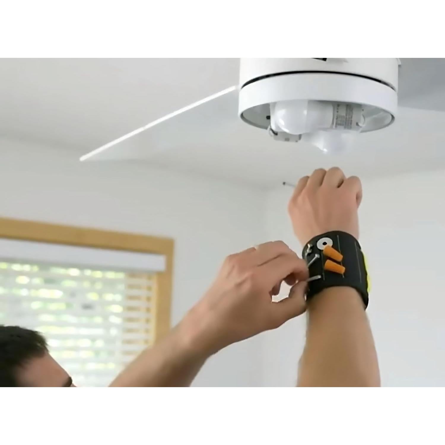 Soporte de Muñeca Magnético SKYECO para Herramientas 32g