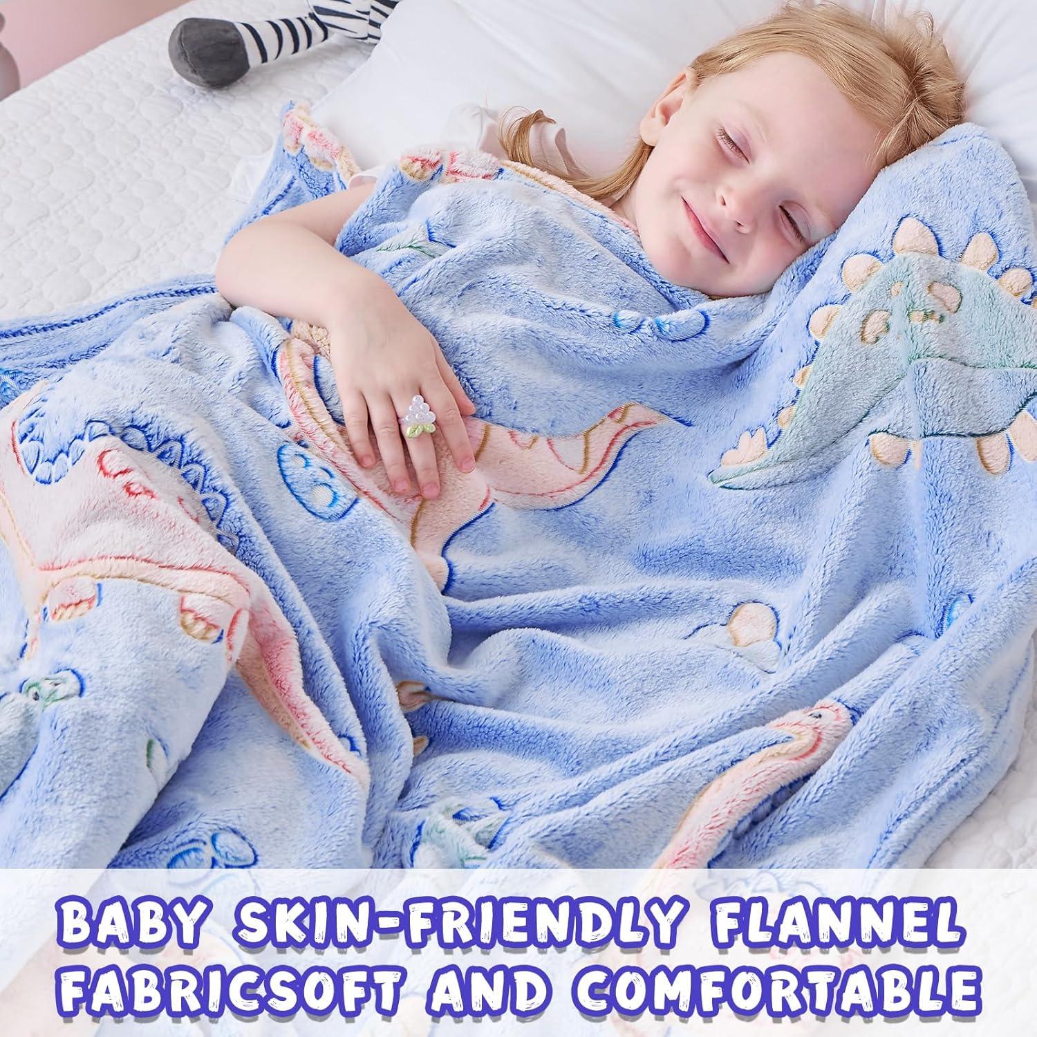 Manta de Dinosaurio Inhand 127x152 cm Brilla en la Oscuridad